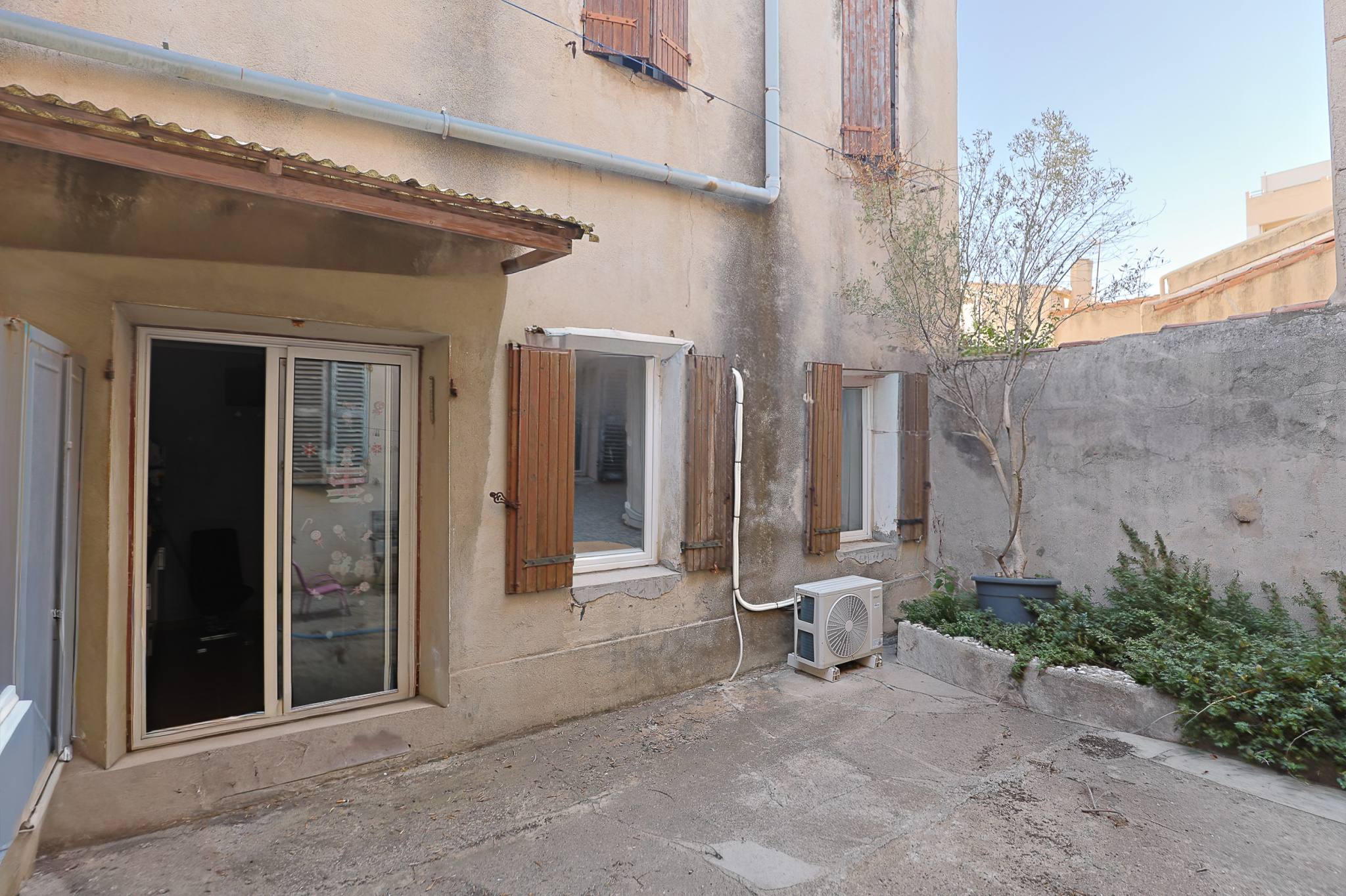 Maison 3 pièces 147 m² · à Marseille · 147 m² · 650 000 €