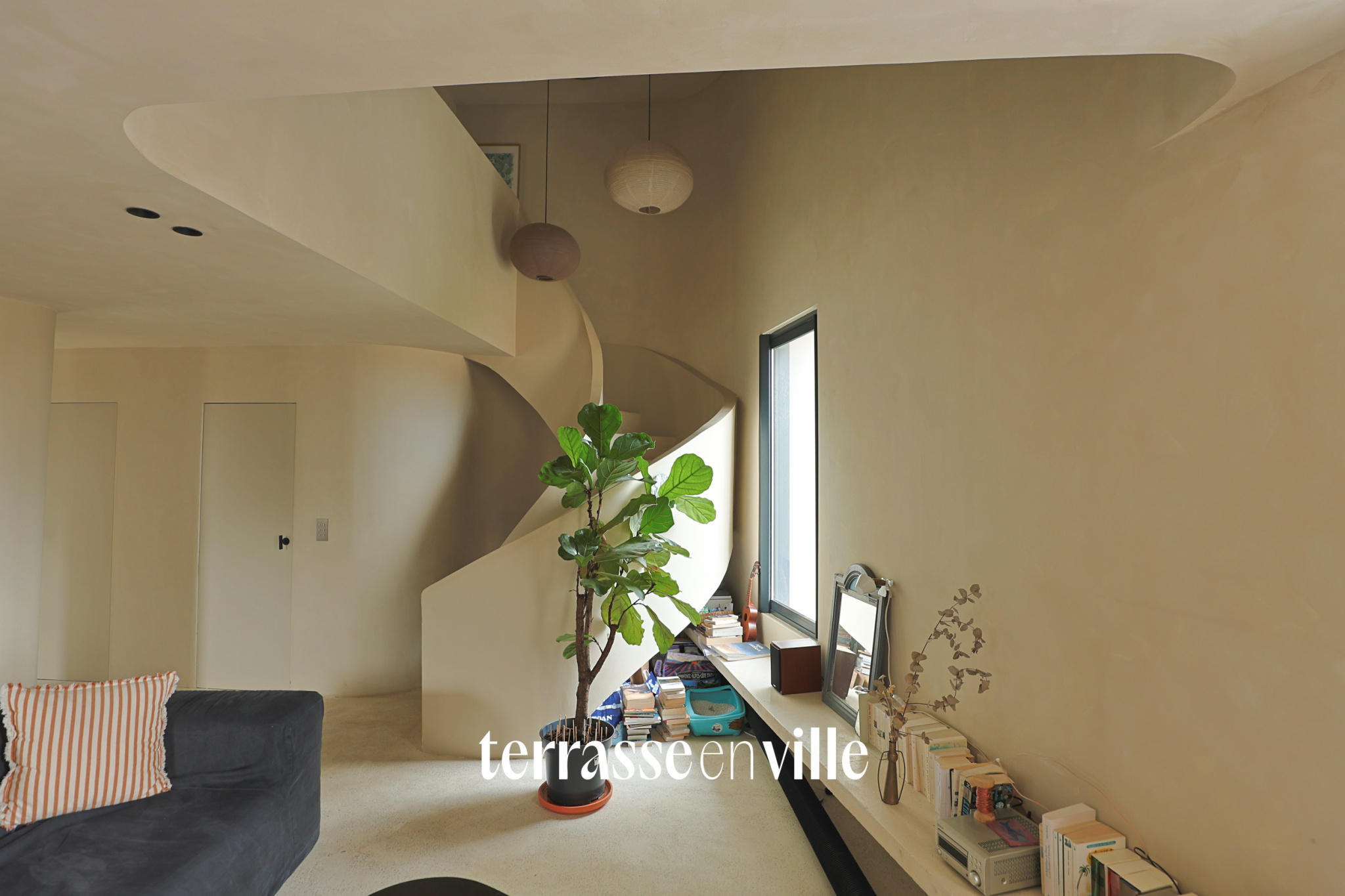 ROUCAS BLANC T4 - VUE - TERRASSE- 570 000 €