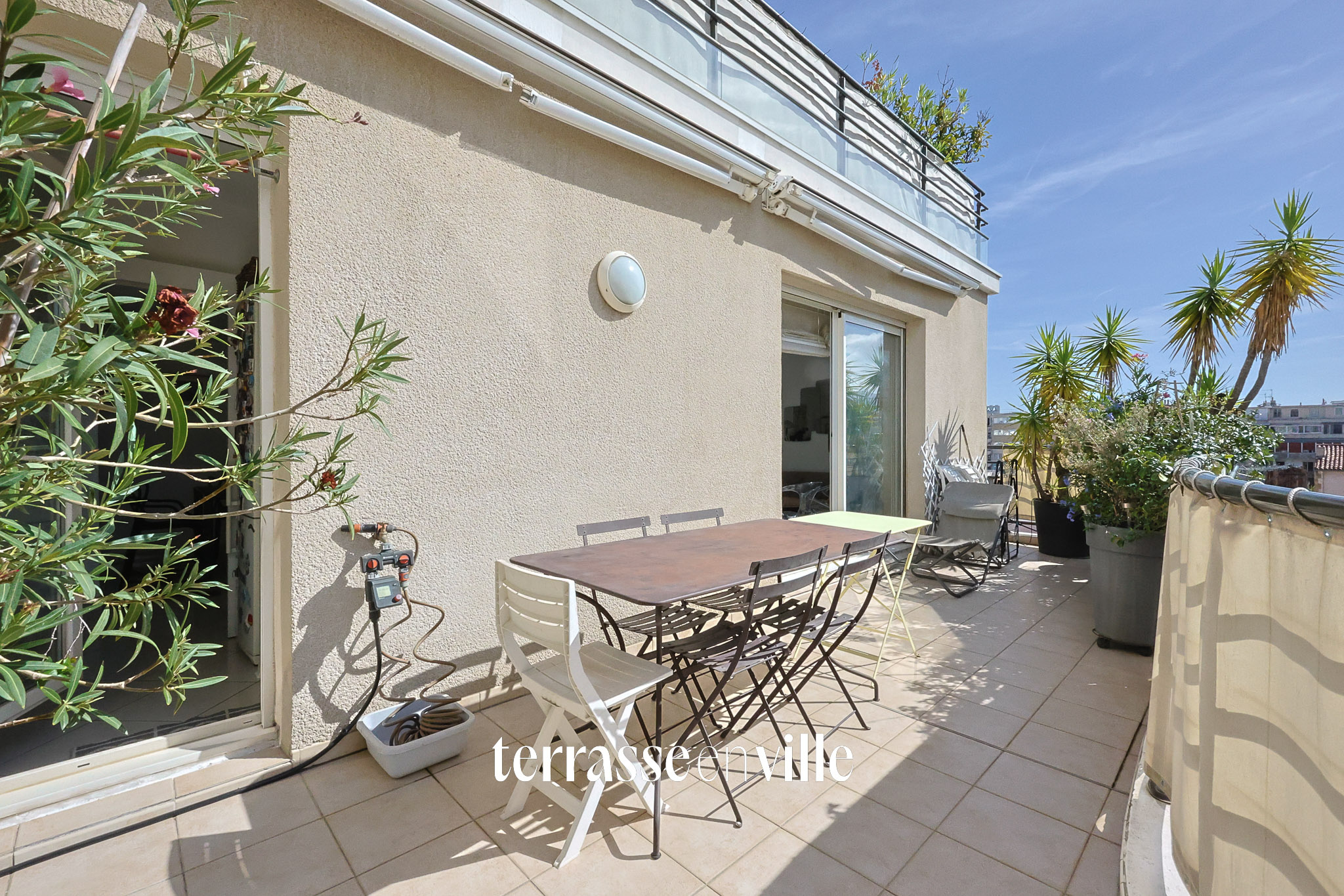 EXCLUSIVITE - PARADIS MERMOZ - T4 - 103M2 - TERRASSE- BOX FERME - 590 000€
