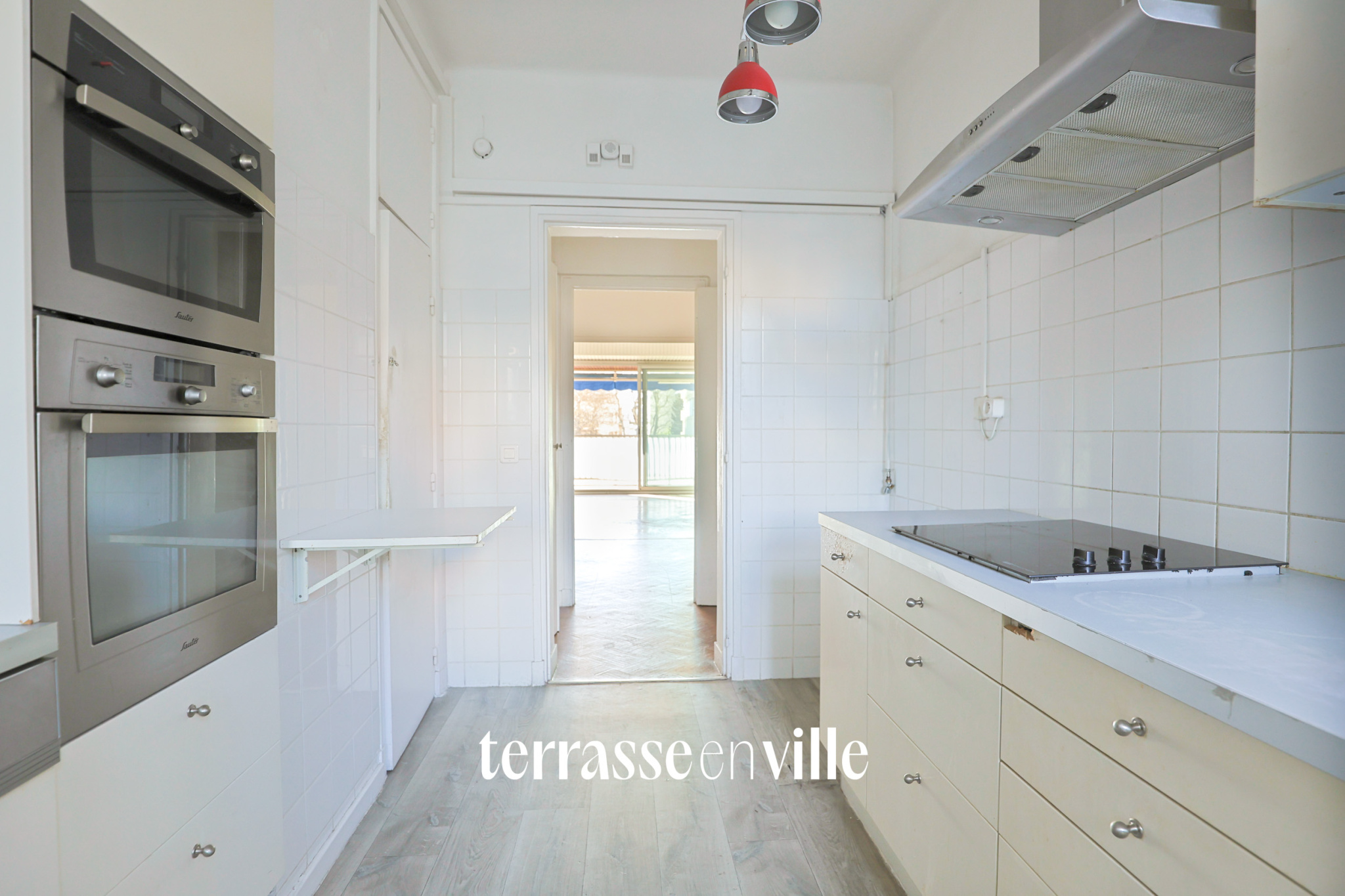 EXCLUSIVITÉ CARRÉ D’OR T3 TERRASSE GARAGE EN SUS 350 000 €