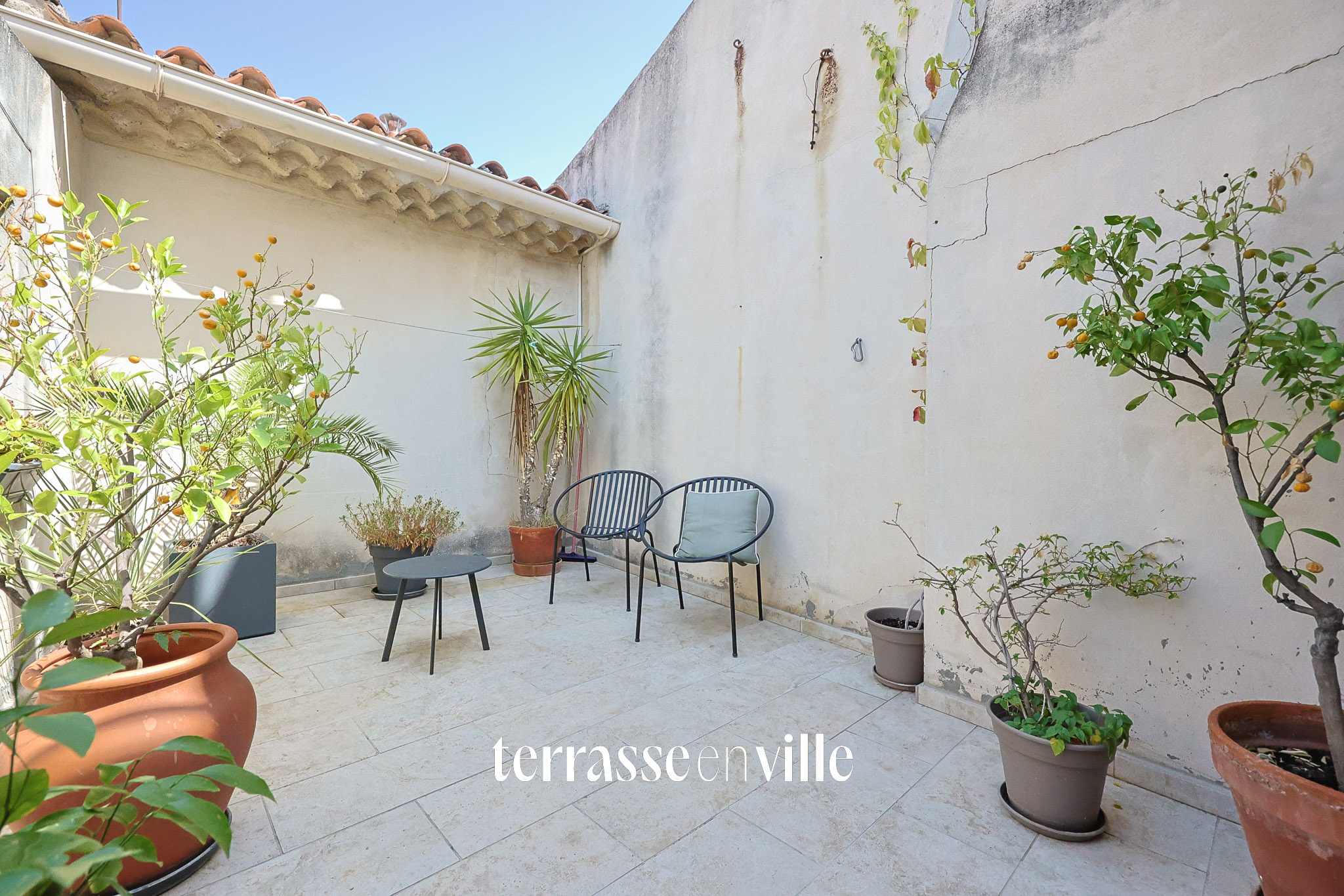 EXCLUSIVITE - VIEUX-PORT / HÔTEL DE VILLE - DERNIER ETAGE - T2 - 55m2 - TERRASSE - 290 000€