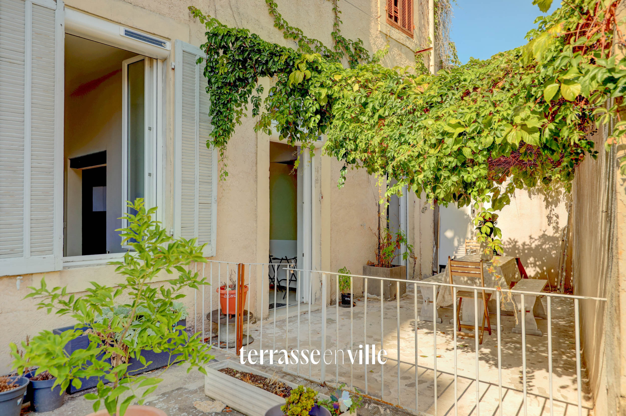 EXCLUSIVITÉ - ST CHARLES / ST LAZARE - 63 m2 - Terrasse 17 m2 - 220000€