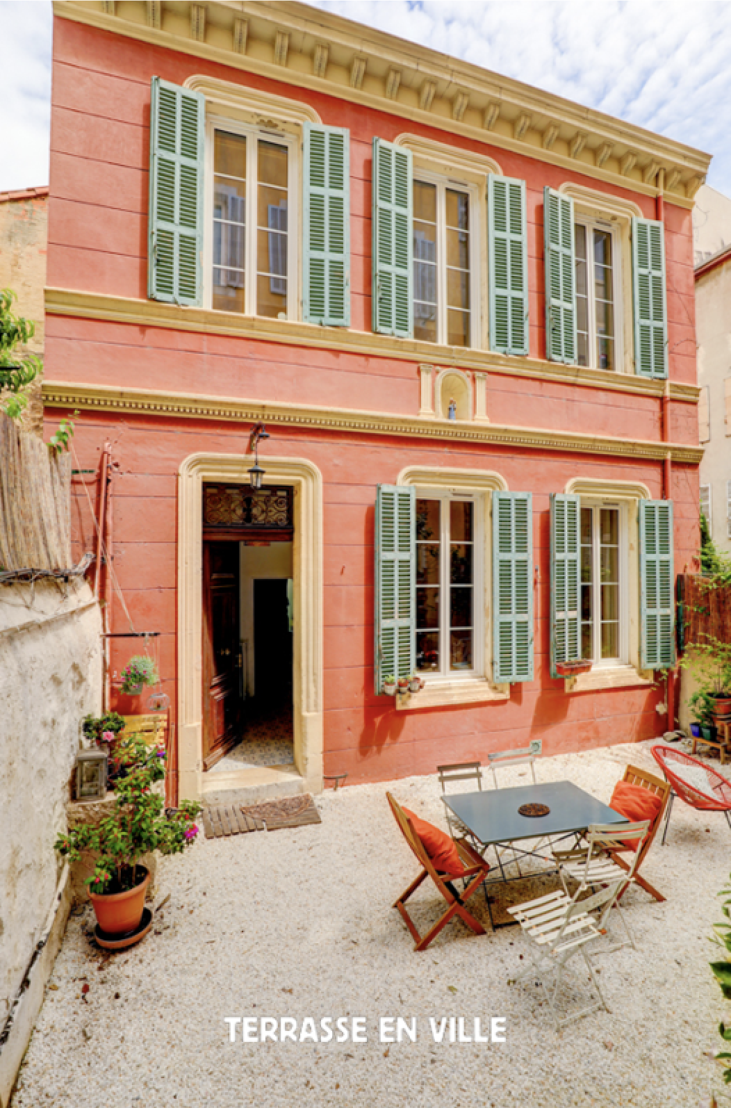 NOTRE-DAME-DU-MONT - MAISON - T6 - 150M2 - TERRASSE - 719 000€