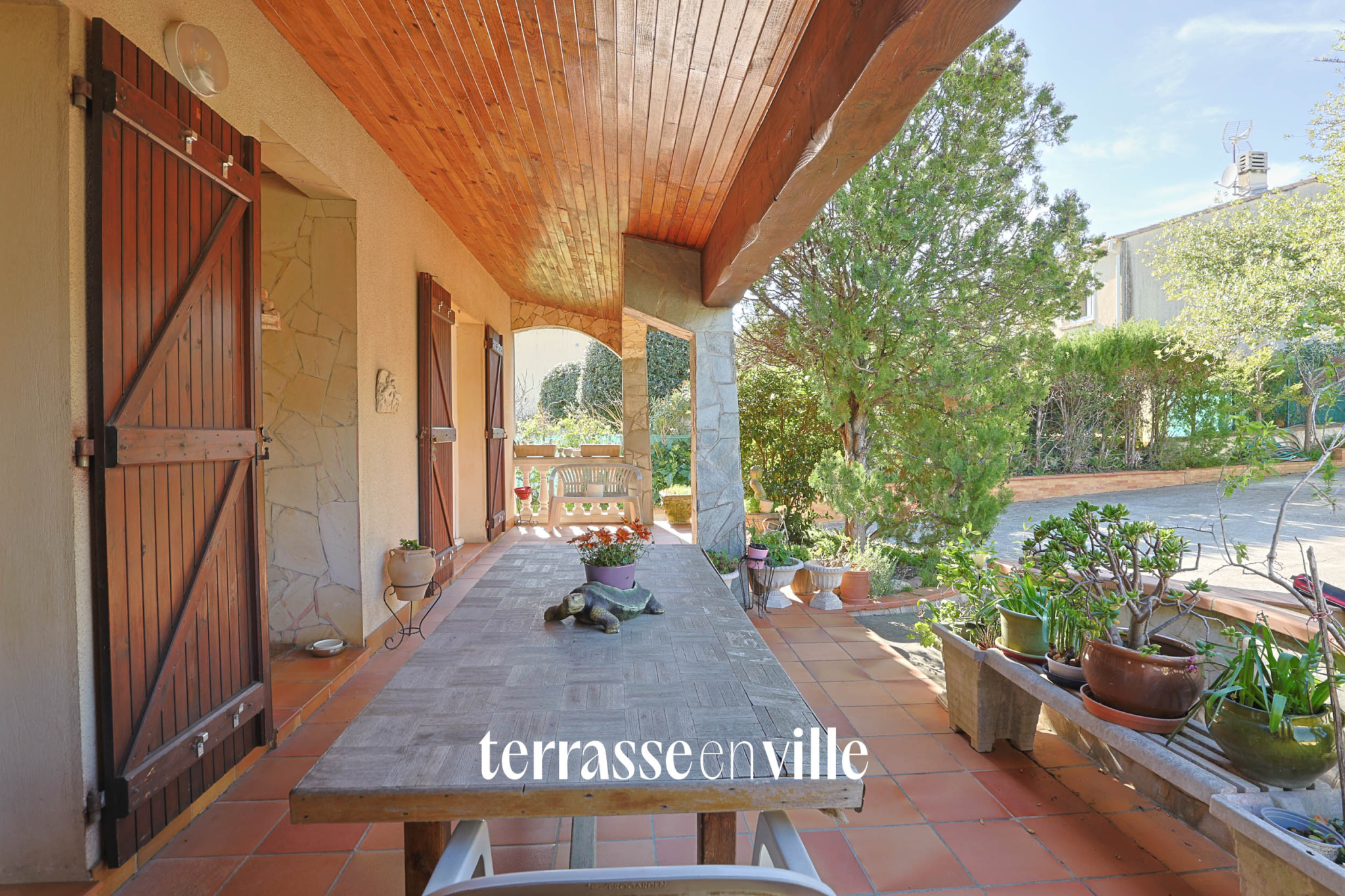 LE ROVE - MAISON 218m2 - TERRASSES - JARDIN - 695 000€