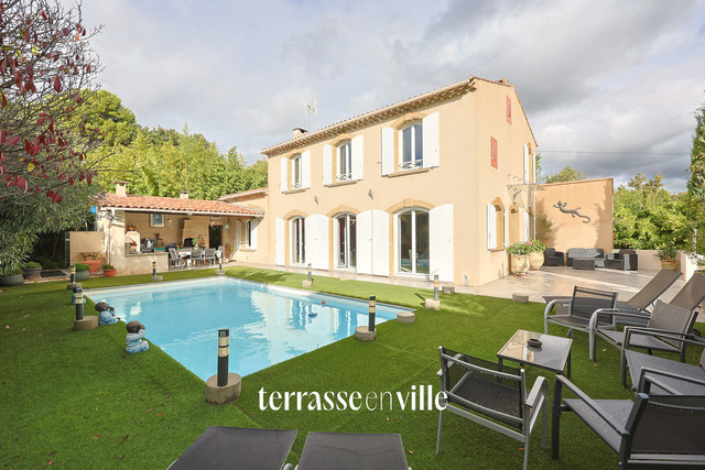 Maison 6 pièces 160 m² · à Allauch · 160 m² · 750 000 €