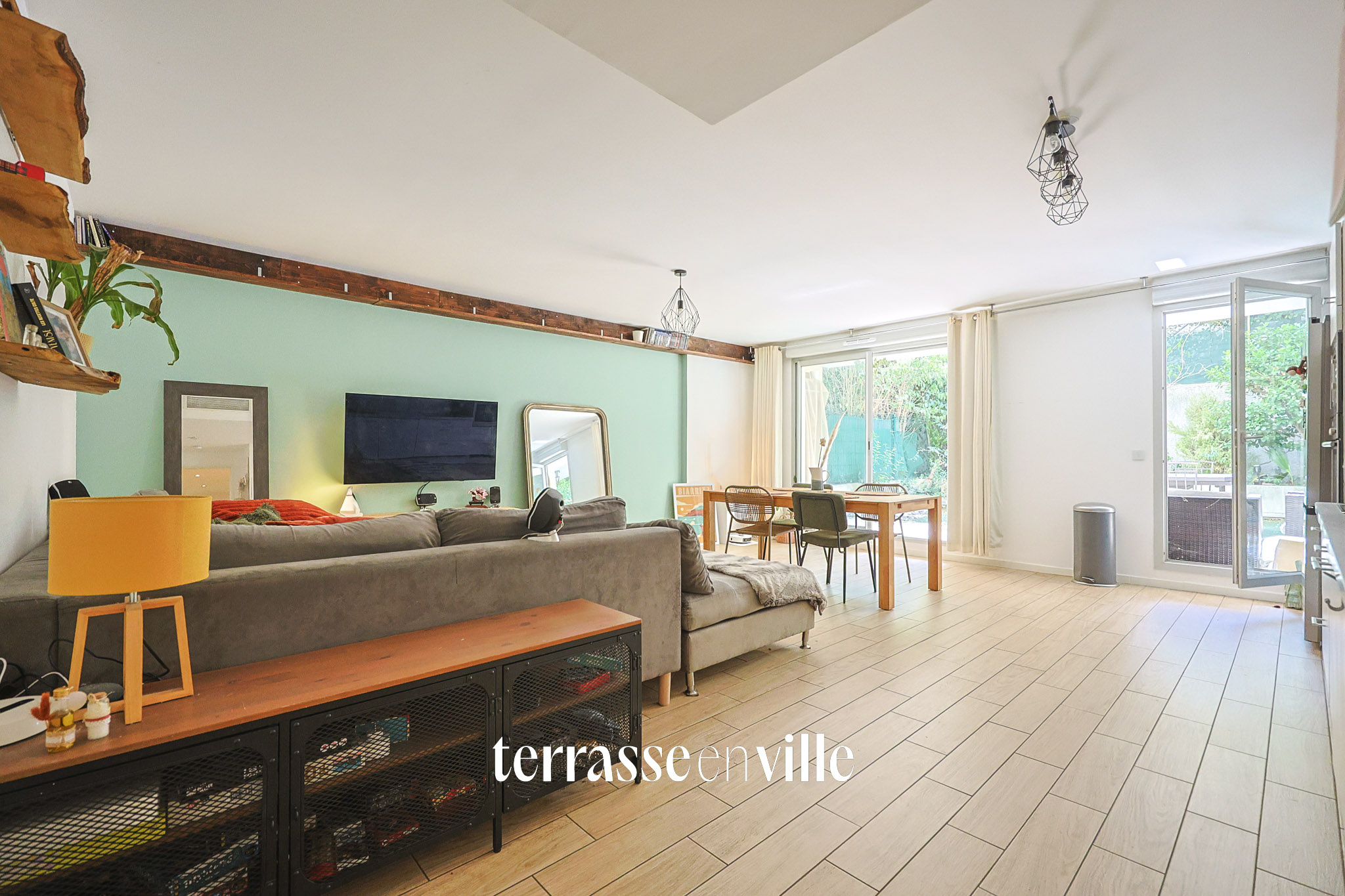 EXCLUSIVITE - CARRE D’OR - T3 - 72 M2 - JARDIN - 93 M2 - BOX - 420 000 €