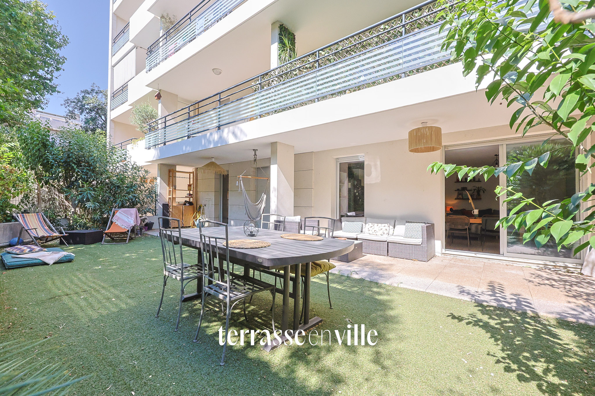 EXCLUSIVITE - CARRE D’OR - T3 - 72 M2 - JARDIN - 93 M2 - BOX - 420 000 €
