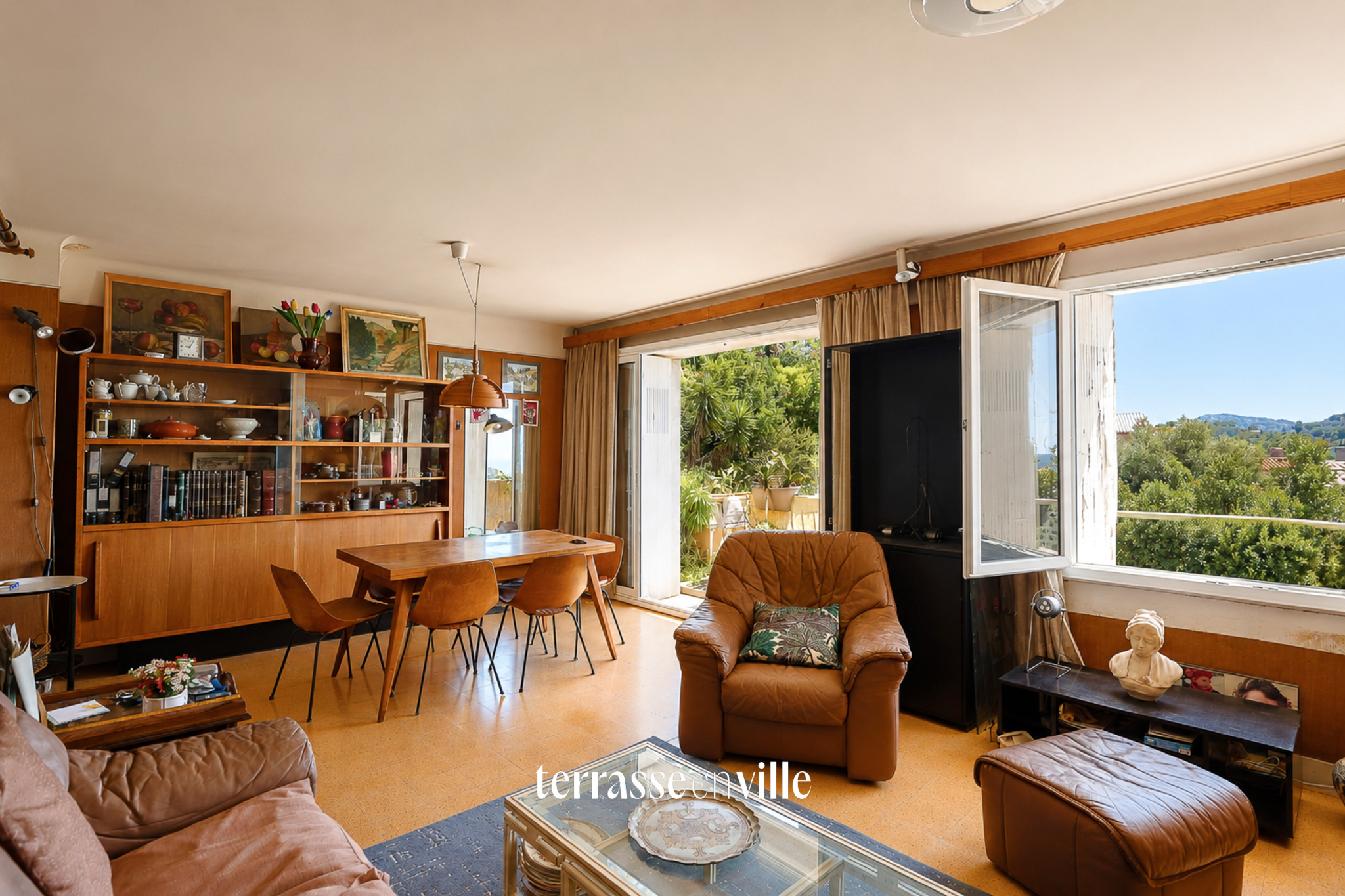 SOUS OFFRE - EXCLUSIVITÉ - ROUCAS BLANC - T3 - BALCON - CAVE - 380 000€