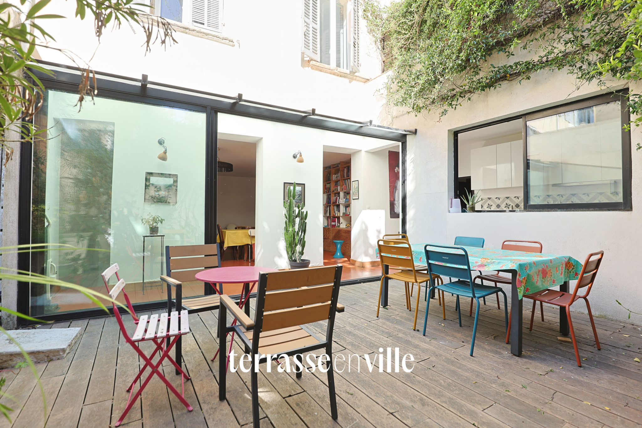 EXCLUSIVITE - NOTRE-DAME-DU-MONT - T5 - SOUS-PLEX - TERRASSE - GARAGE - 590 000€