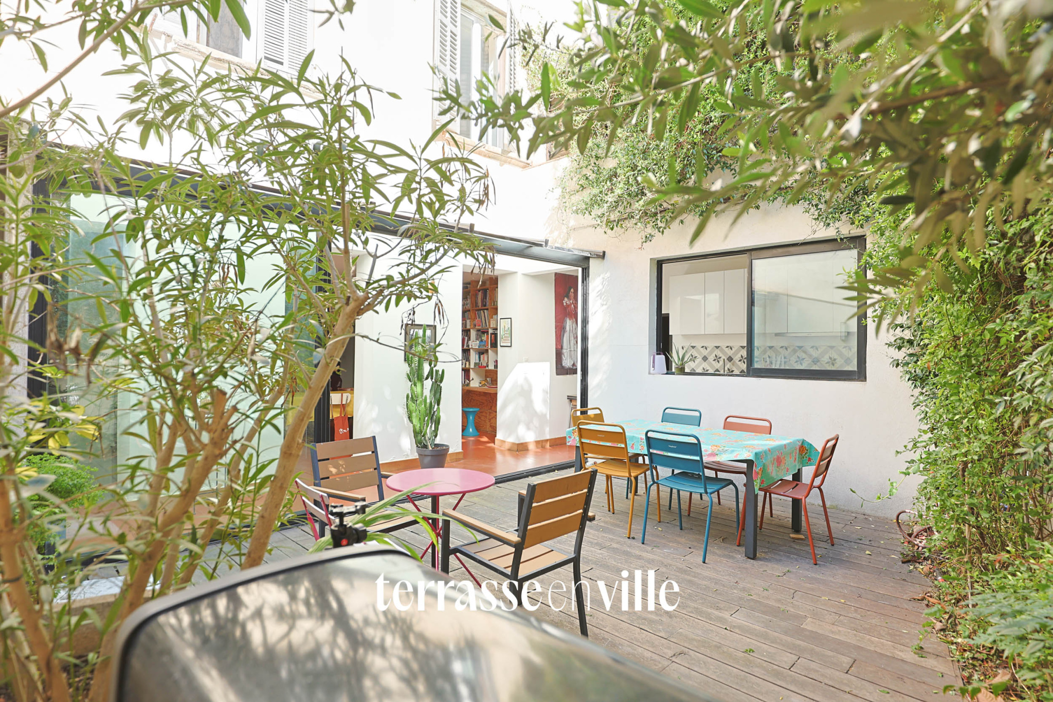 EXCLUSIVITE - NOTRE-DAME-DU-MONT - T5 - SOUS-PLEX - TERRASSE - GARAGE - 590 000€