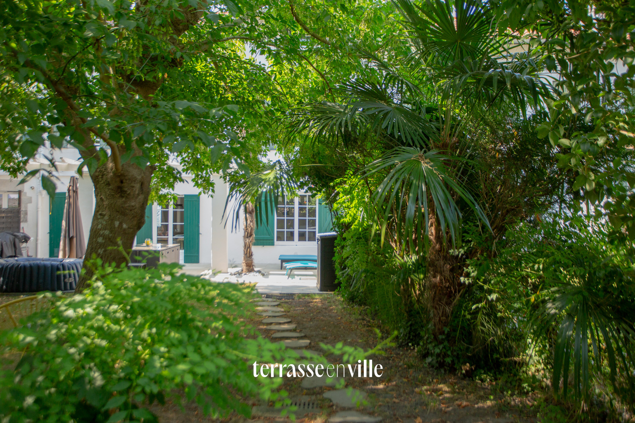Bayonne - quartier Beyris - Maison 3 niveaux - jardin - 880 000 €