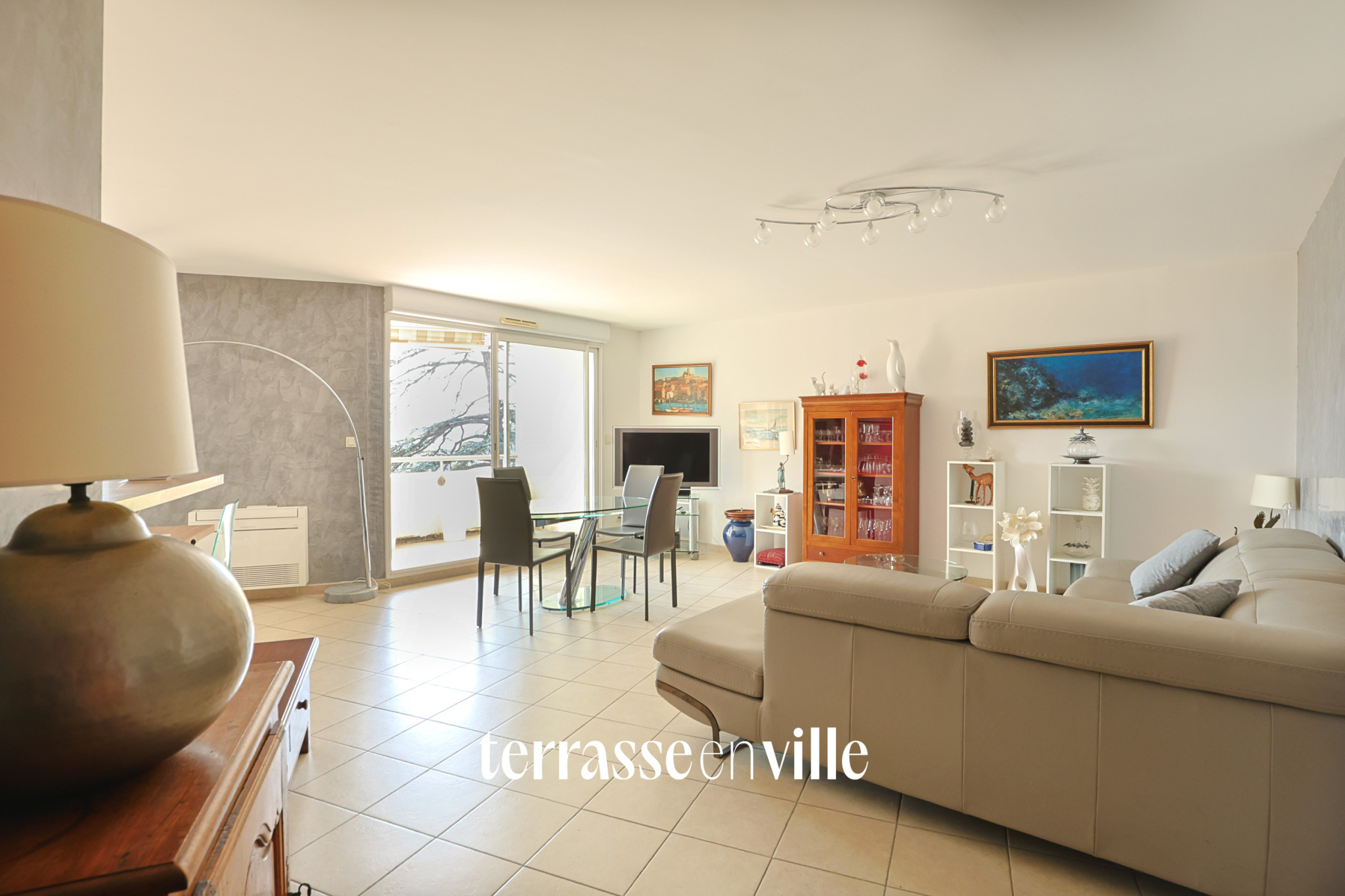 SAINT-BARNABE - APPARTEMENT T5 - TERRASSE - VUE - GARAGE/PARKING - 495 000€