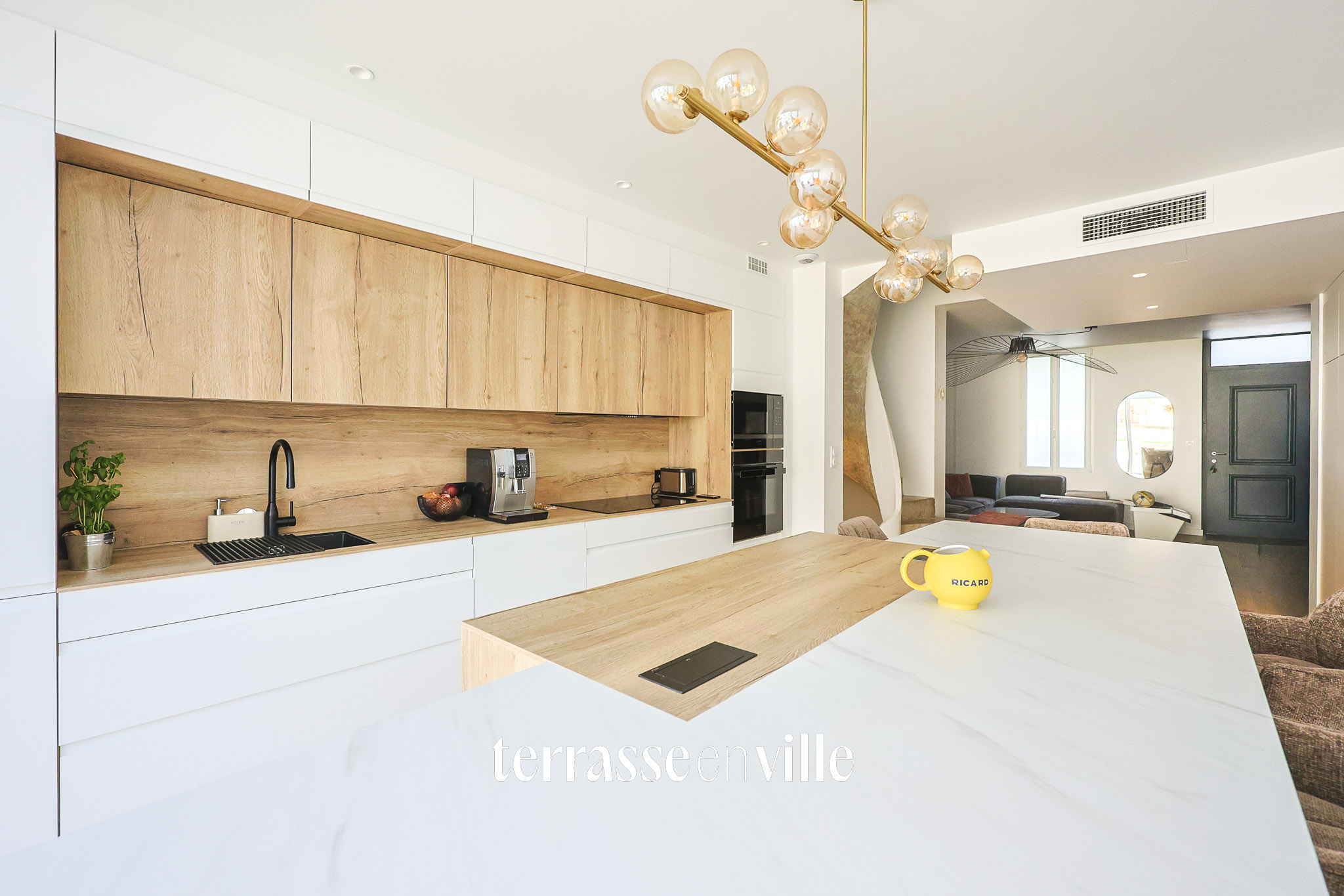 EXCLUSIVITE - ST BARNABÉ 13012 - MAISON - 150M2 - JARDIN - 60M2 - PISCINE - 890 000€