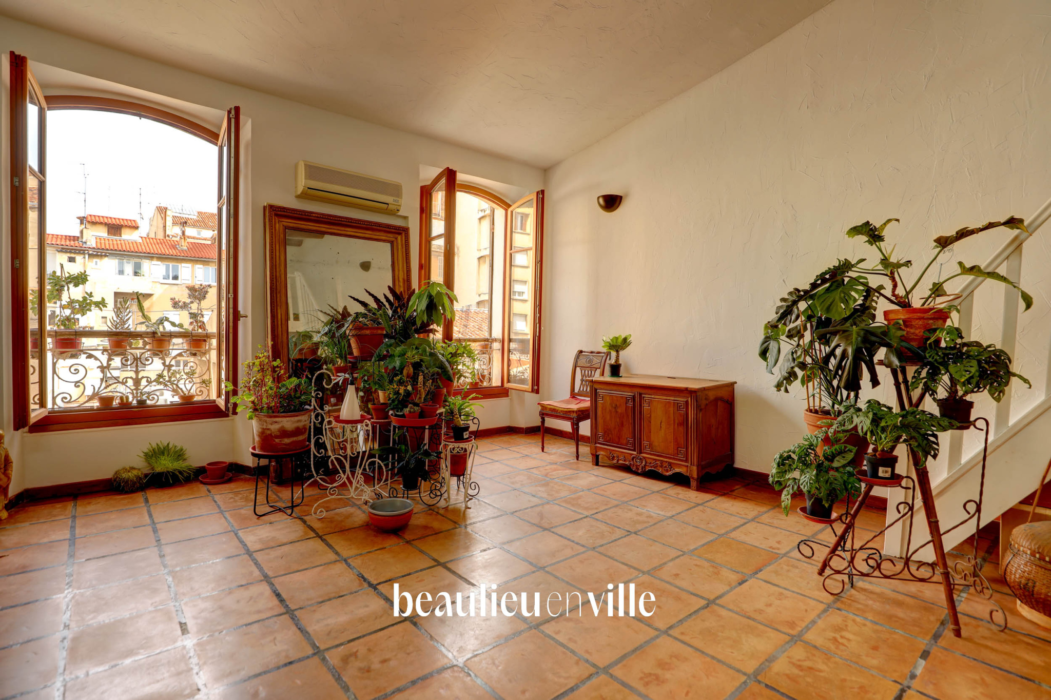 EXCLUSIVITE - PREFECTURE - T3 - DERNIER ETAGE - 380 000€