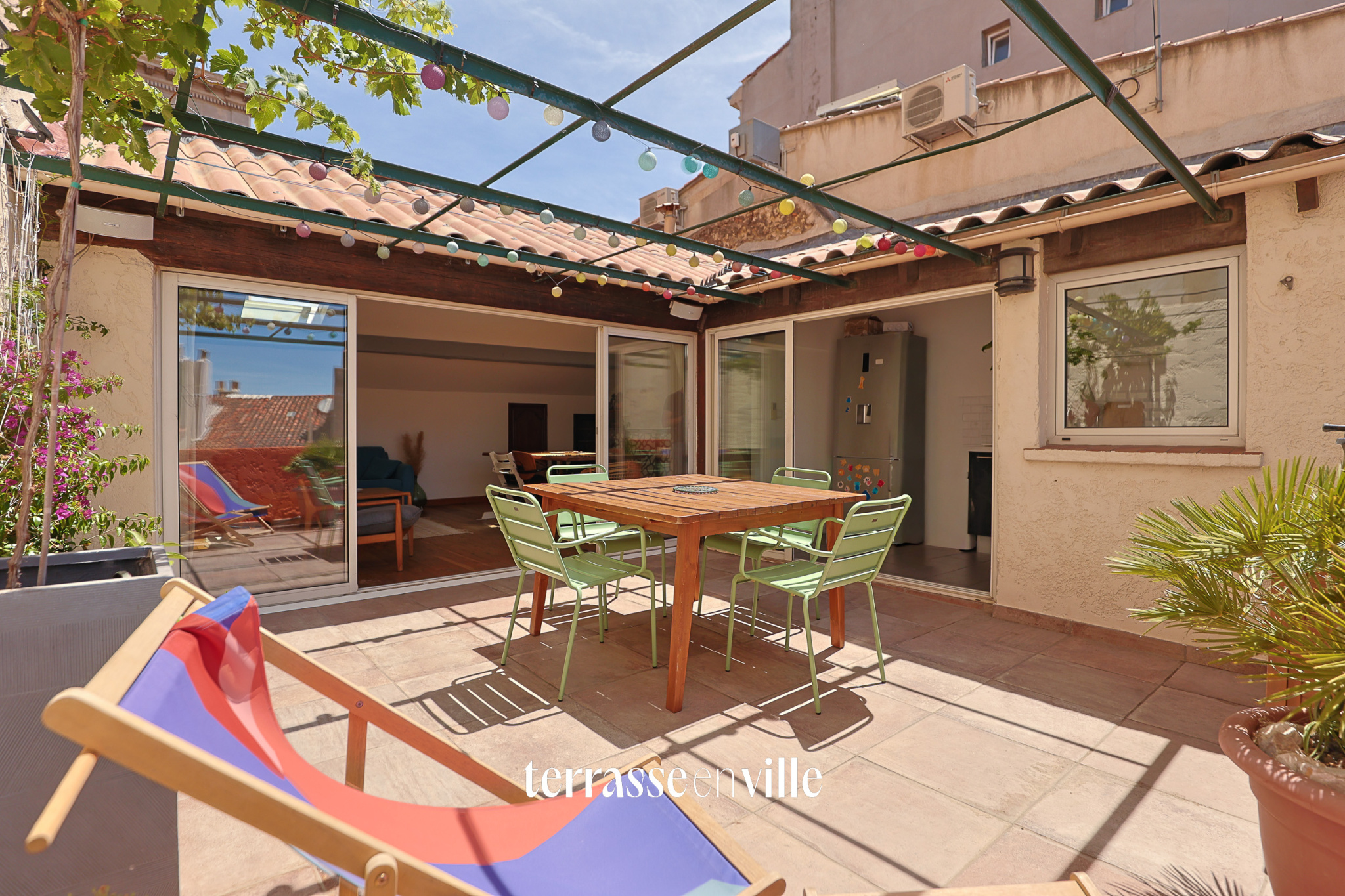 EXCLUSIVITÉ   LE CAMAS - LA PLAINE  -T5 -  113 M2 - TERRASSE - 20M2 - DERNIER ETAGE - DUPLEX-  550 000 €