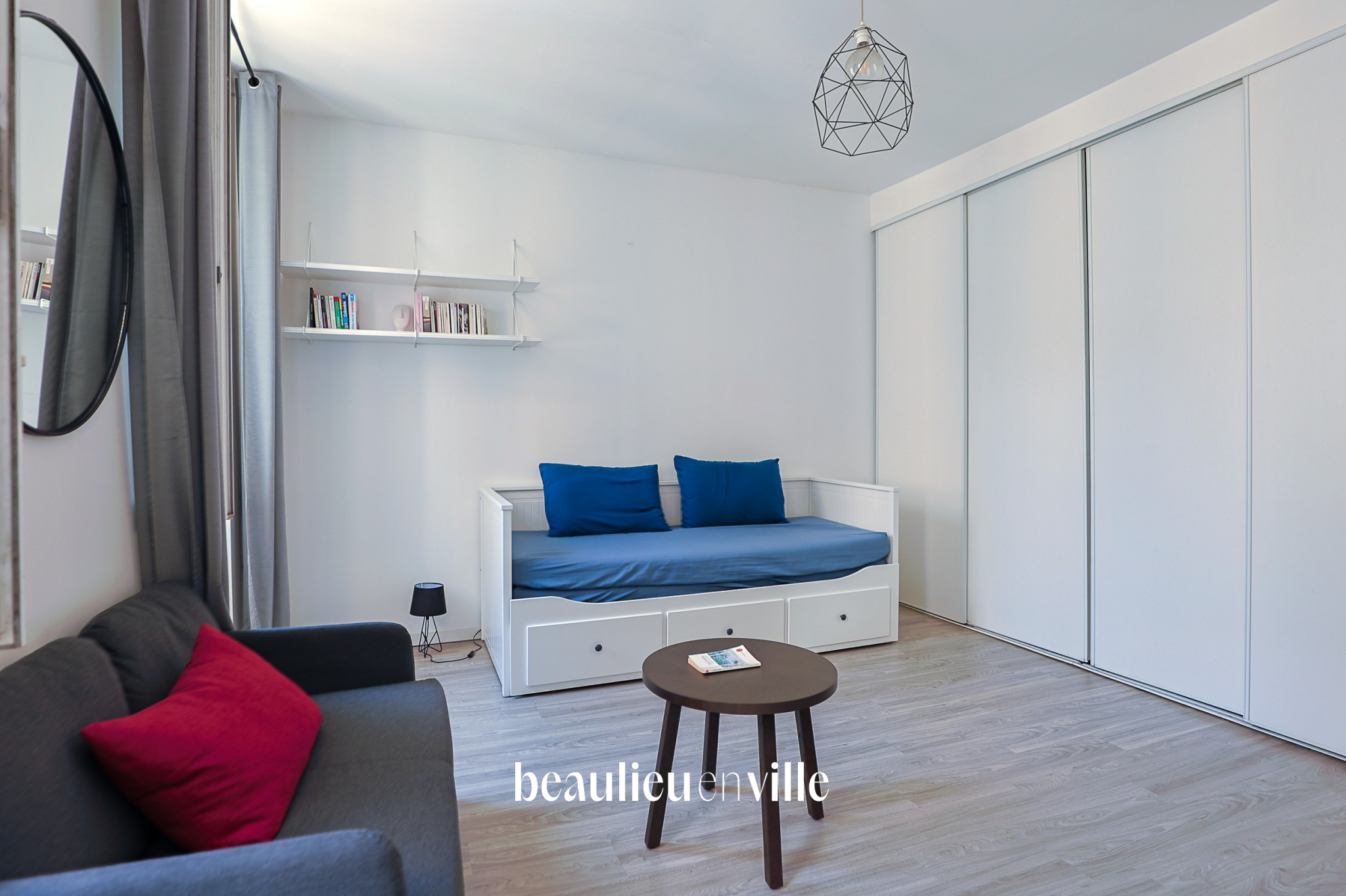 CINQ AVENUES / CHARTREUX - STUDIO 27m2 - 110 000€