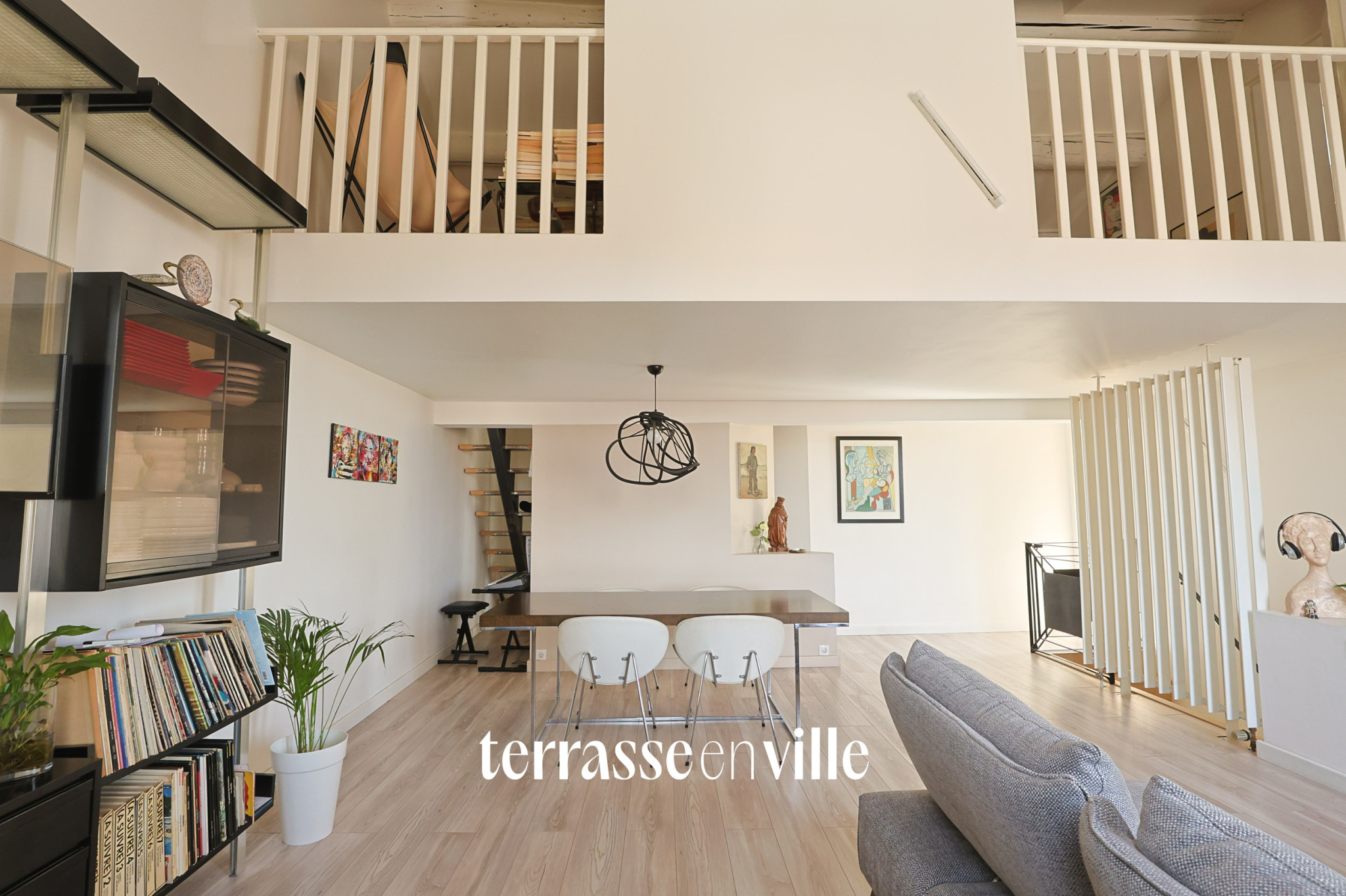 EXCLUSIVITE - 13004 - BAS MONTOLIVET/BLANCARDE - T3/4 - 127m2 - TERRASSES - 360 000€