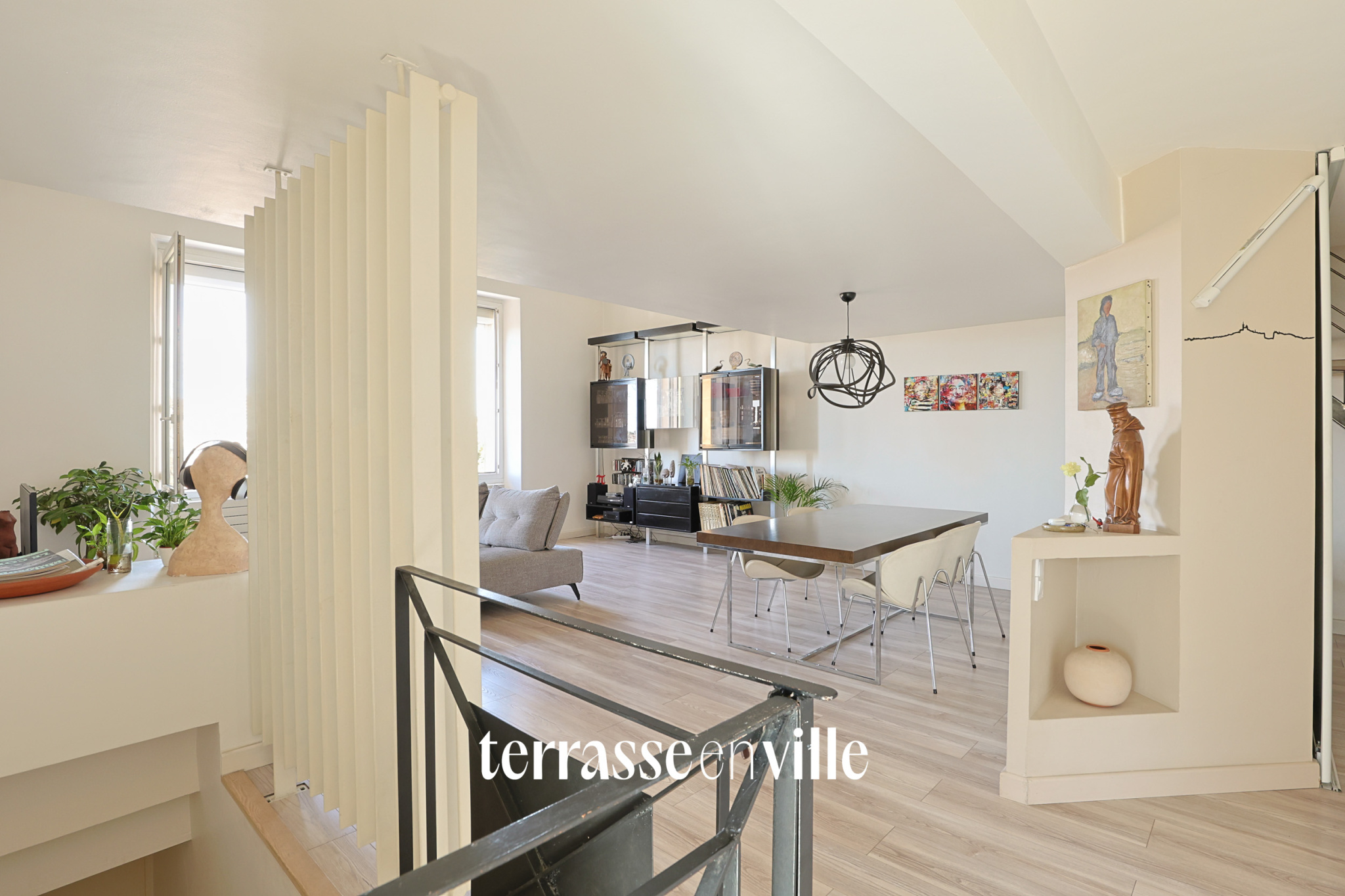 EXCLUSIVITE - 13004 - BAS MONTOLIVET/BLANCARDE - T3/4 - 127m2 - TERRASSES - 360 000€