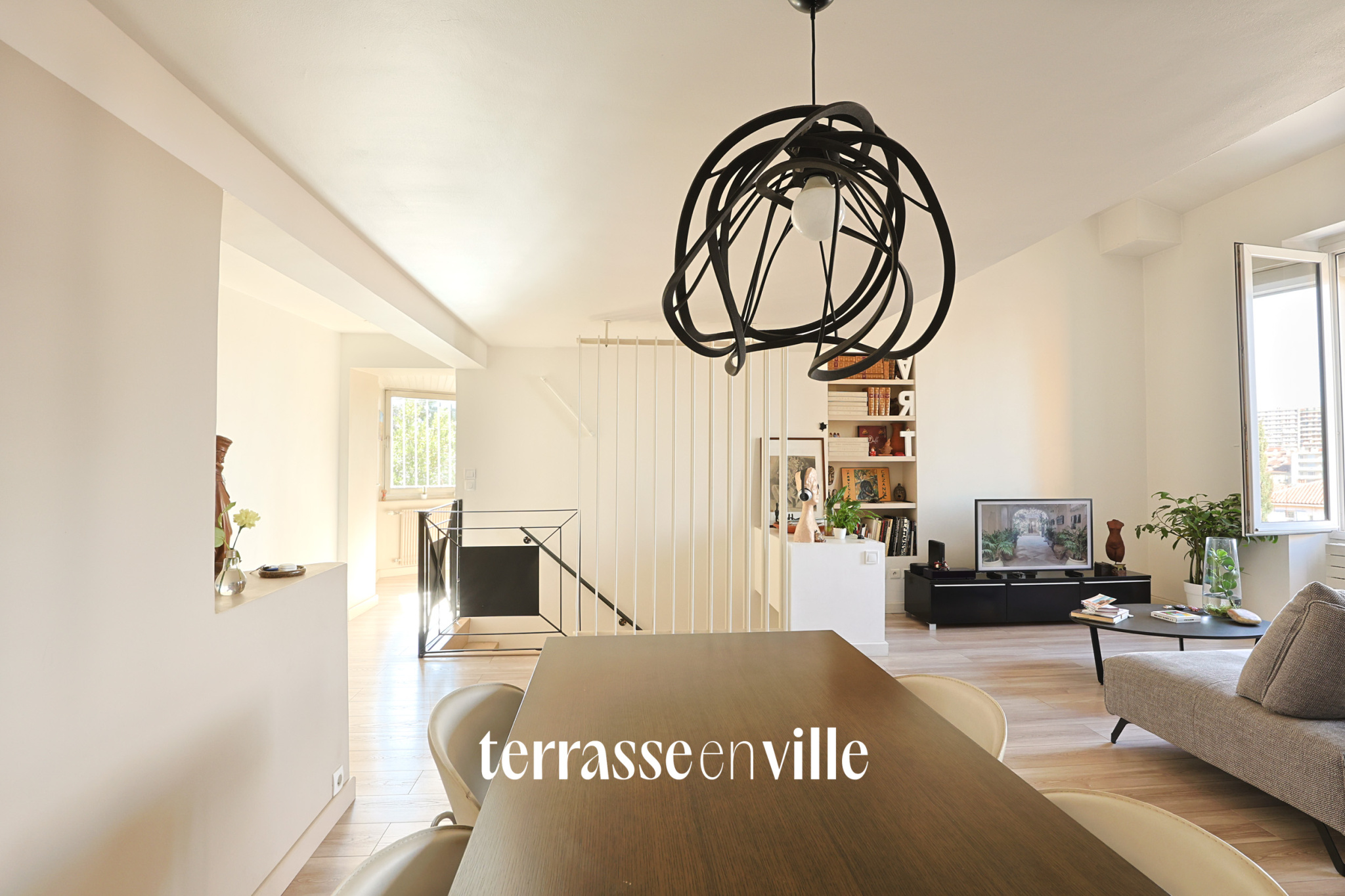 EXCLUSIVITE - 13004 - BAS MONTOLIVET/BLANCARDE - T3/4 - 127m2 - TERRASSES - 360 000€