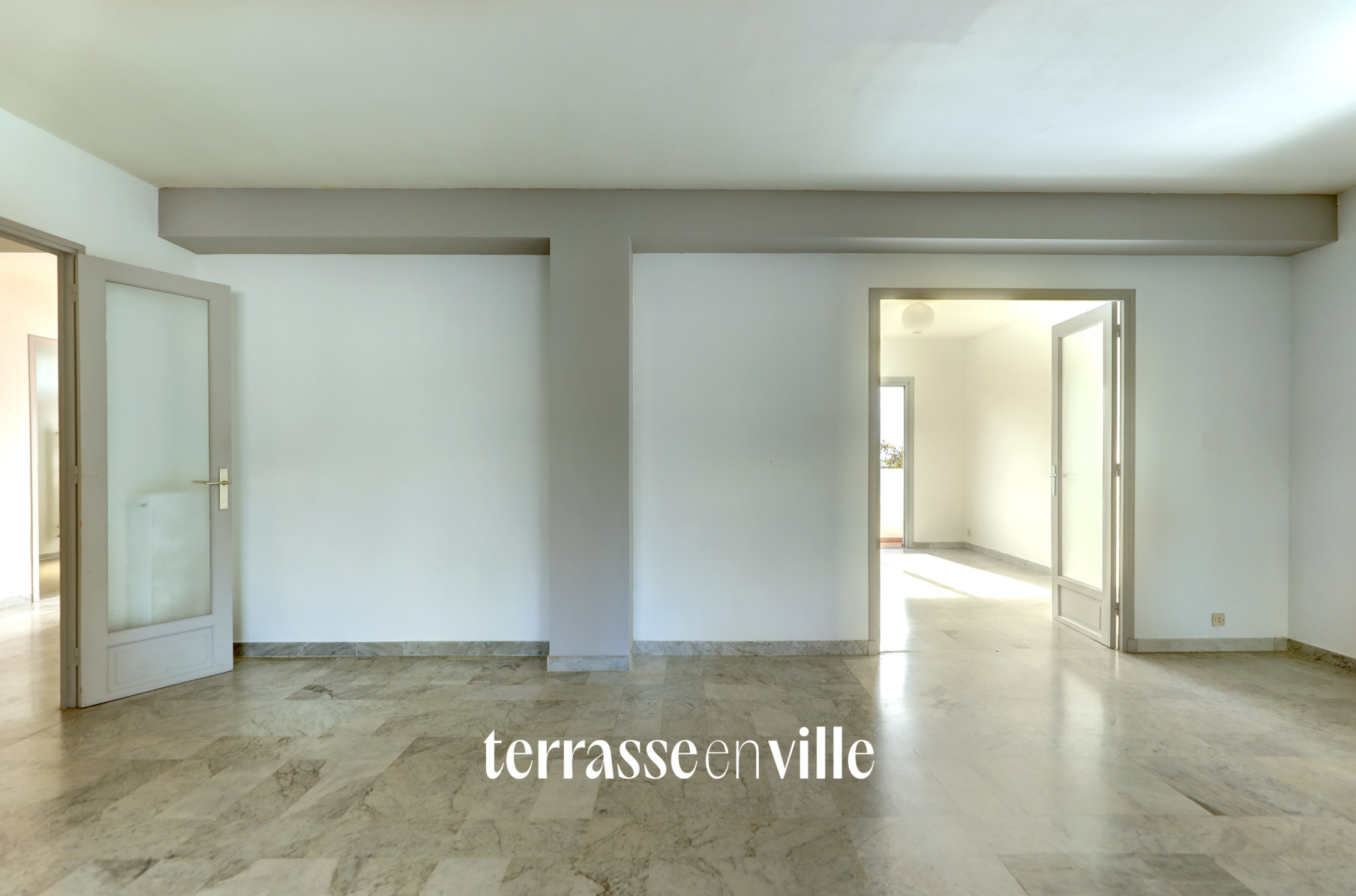 VIEILLE CHAPELLE - T4 - BALCON - TERRASSE - BOX EN SUS - 495000€
