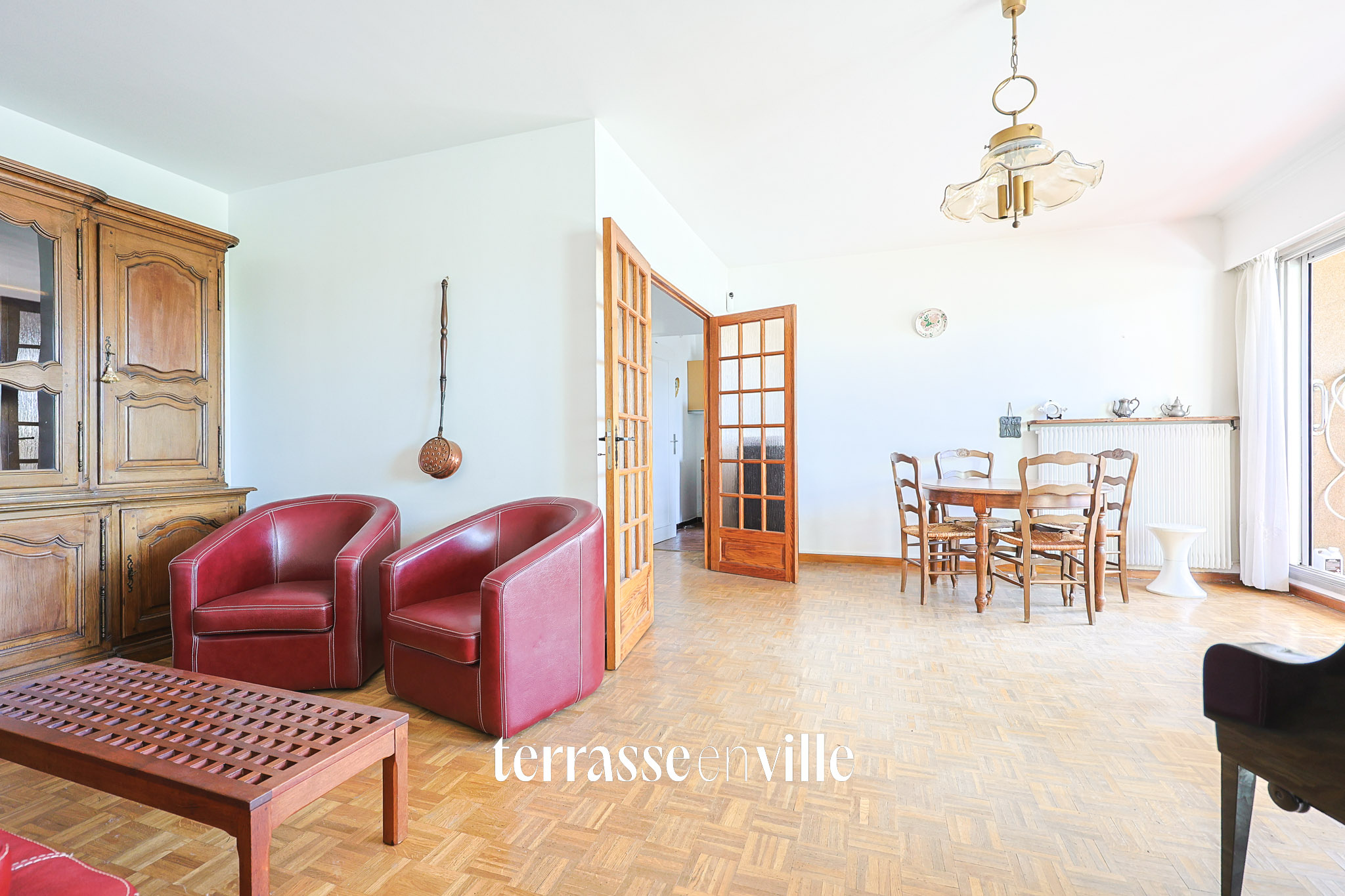EXCLUSIVITÉ - 26 eme CENTENAIRE - T4 - 96 m2 - TERRASSE ET JARDIN 50 M2 - PARKING - 300 000 €