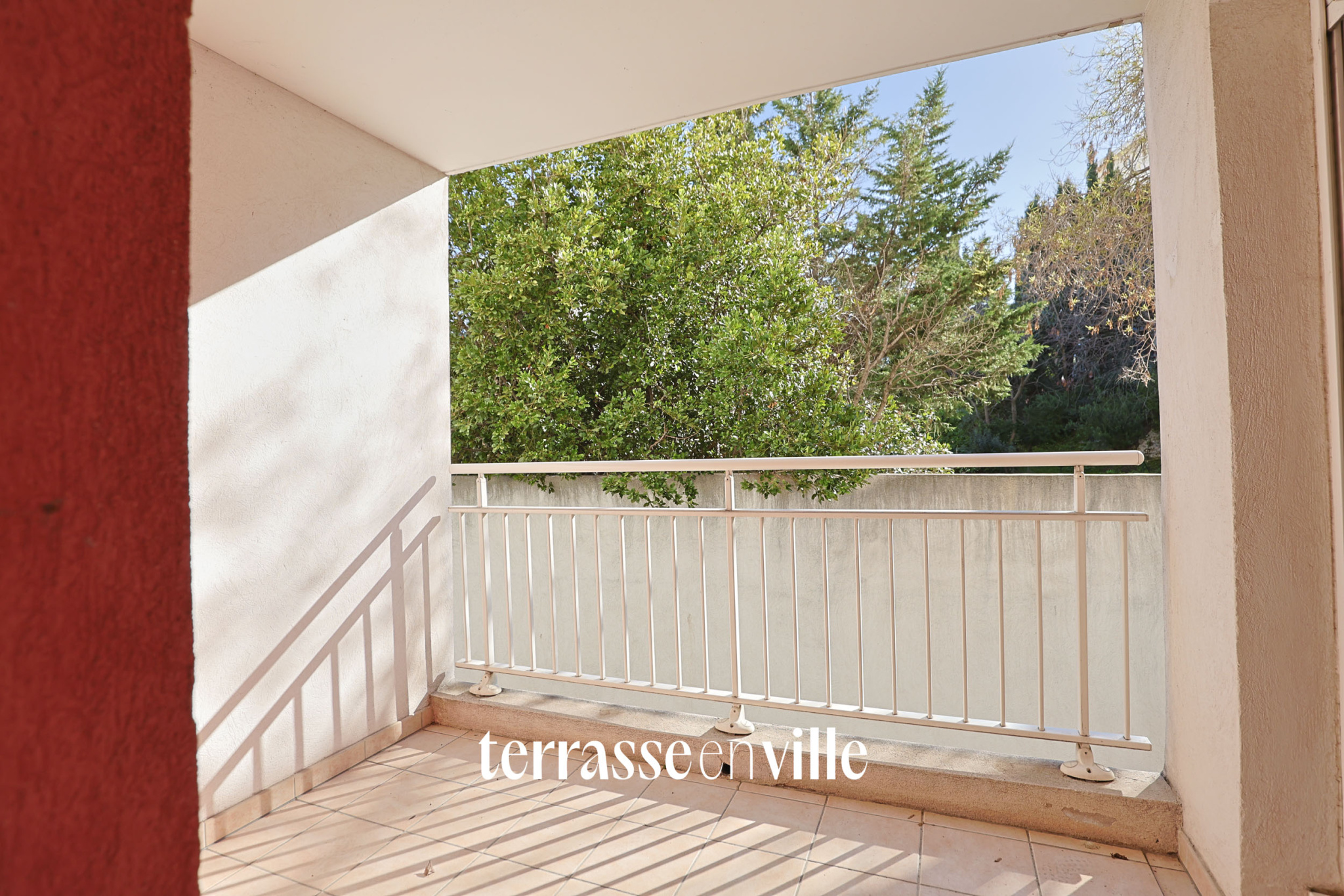 BAS MONTOLIVET - T3 - TERRASSES - BOX EN SUS - 235 000€