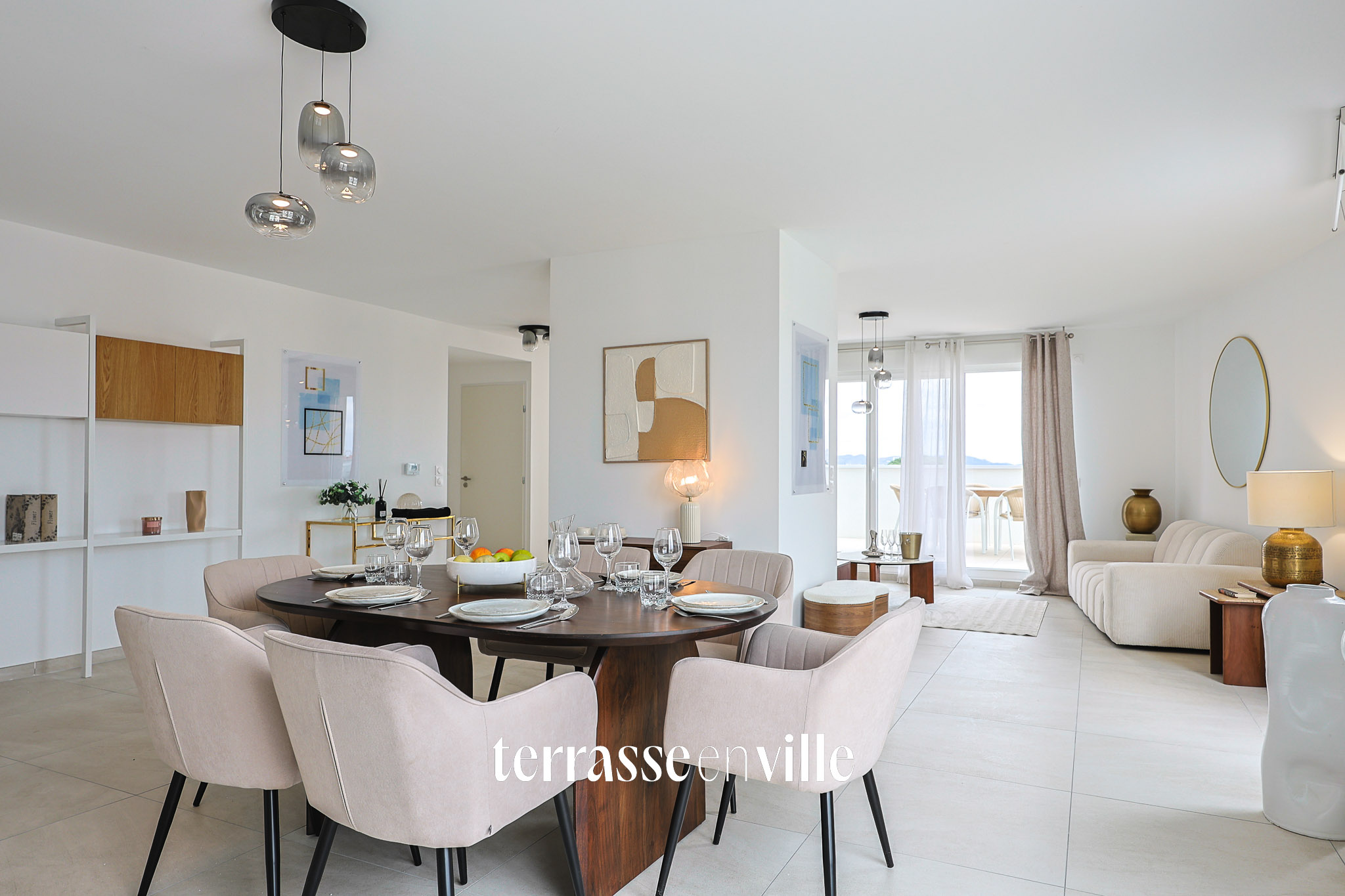 MONTOLIVET 13012 - DUPLEX T5 150M2 - DERNIER ETAGE - TERRASSES 74M2 - GARAGES EN SUS - 835 000€