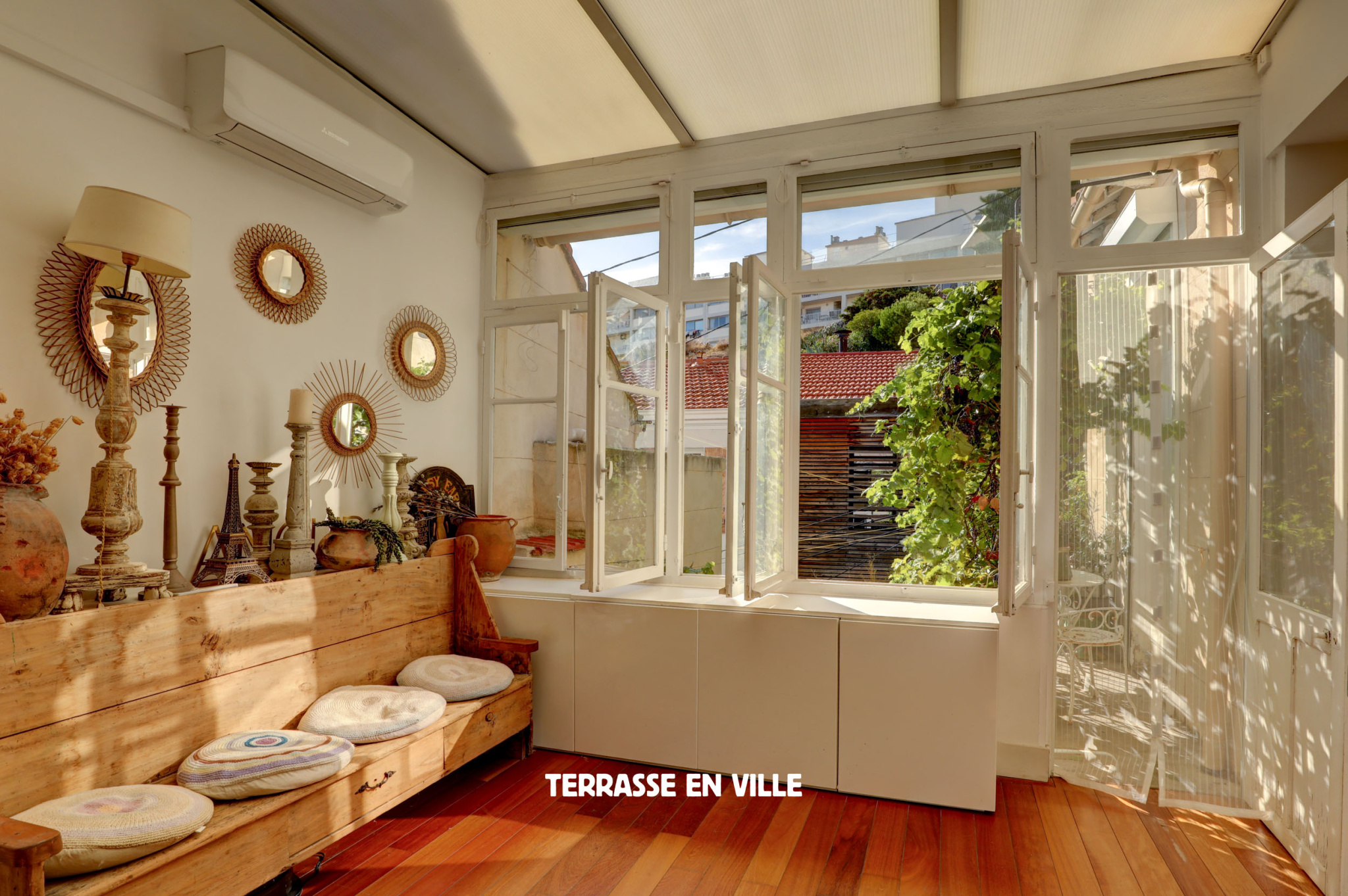 EXCLUSIVITE - VALLON DES AUFFES - MAISON - TERRASSE - BALCON - 749 000€