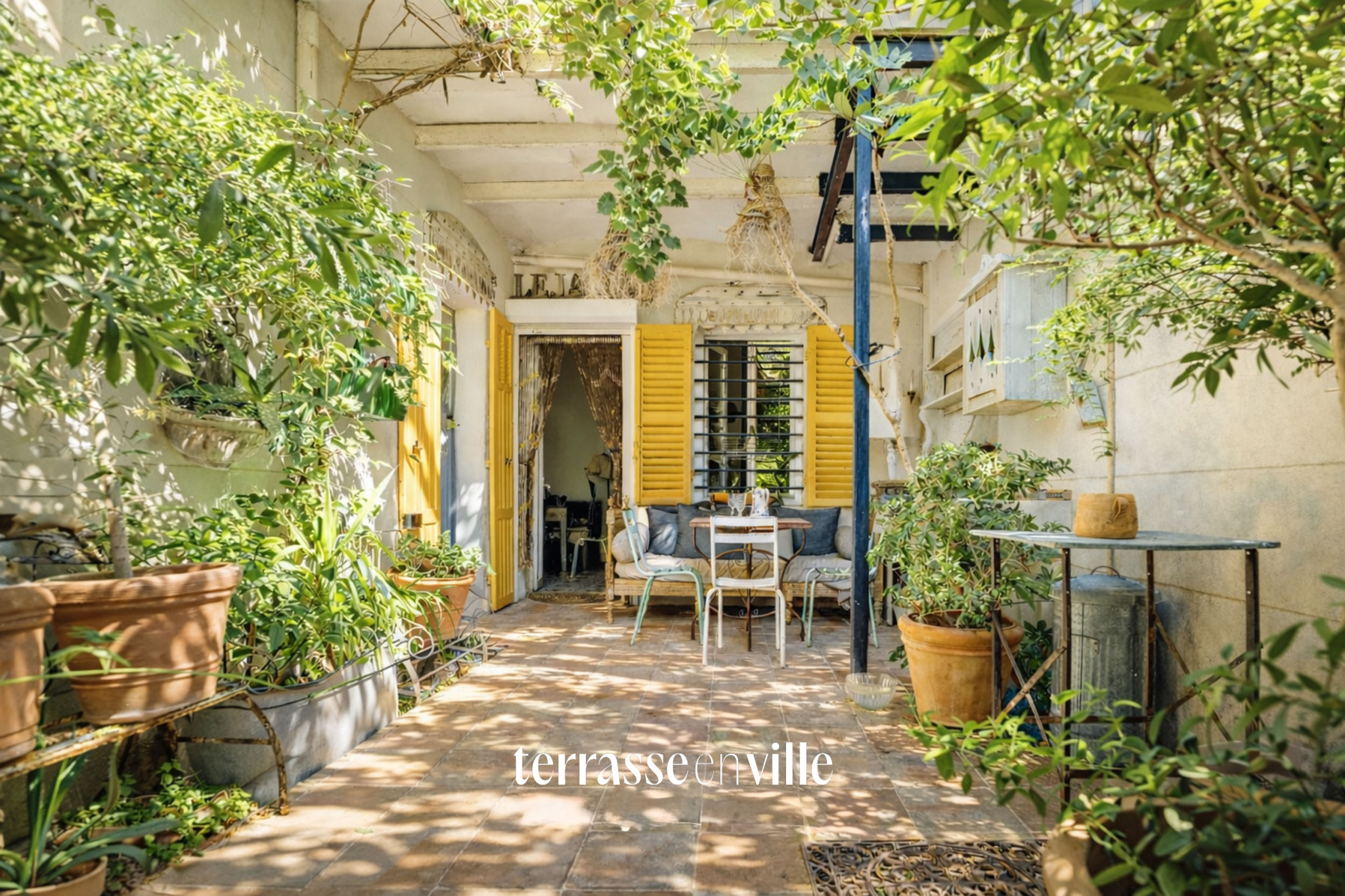 EXCLUSIVITE - VALLON DES AUFFES - MAISON - TERRASSE - BALCON - 749 000€