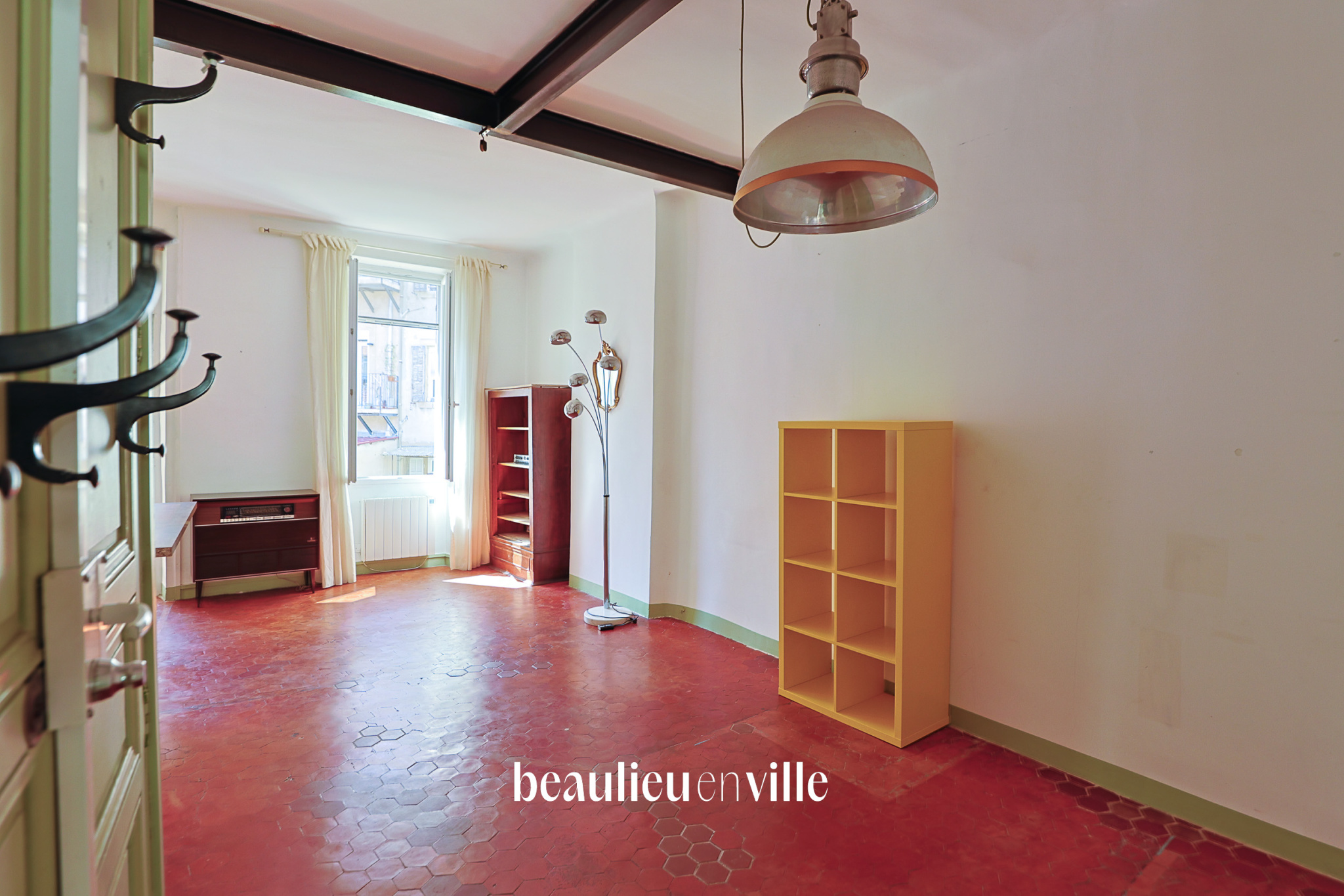 SOUS-OFFRE - EXCLUSIVITE - NOTRE-DAME-DU-MONT - T2 - BALCON - 210 000€