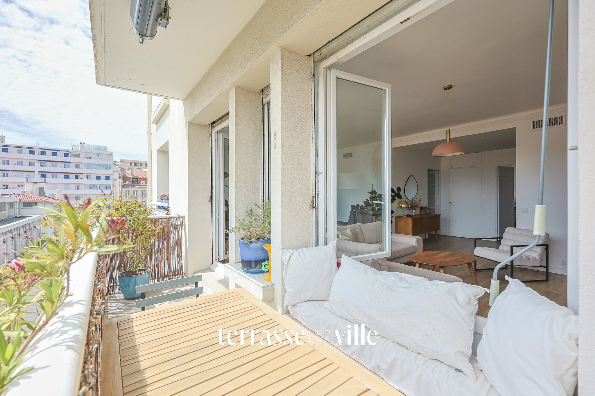 EXCLUSIVITE - T4 -BALCON - CARRE D'OR - 450 000€