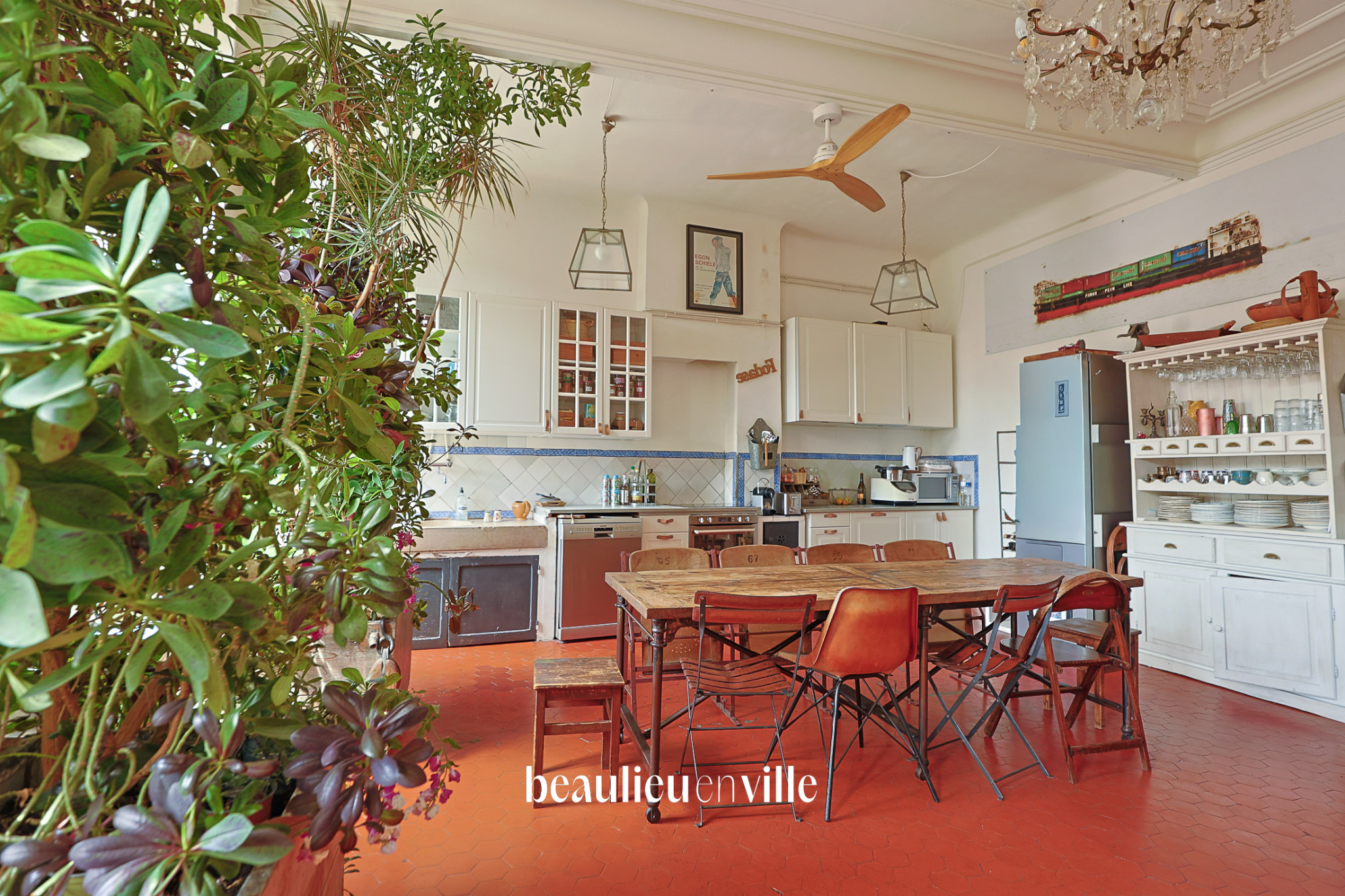 EXCLUSIVITÉ - ST CHARLES /BELSUNCE - T5 - 155m2 - 470 000 EUROS
