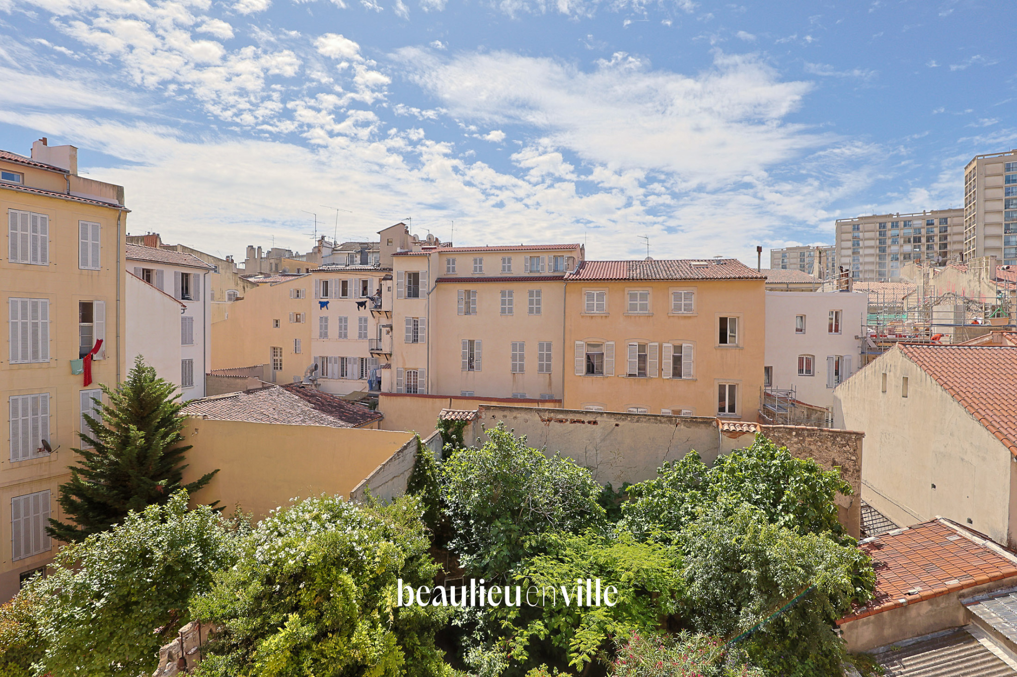 EXCLUSIVITÉ - ST CHARLES /BELSUNCE - T5 - 155m2 - 470 000 EUROS