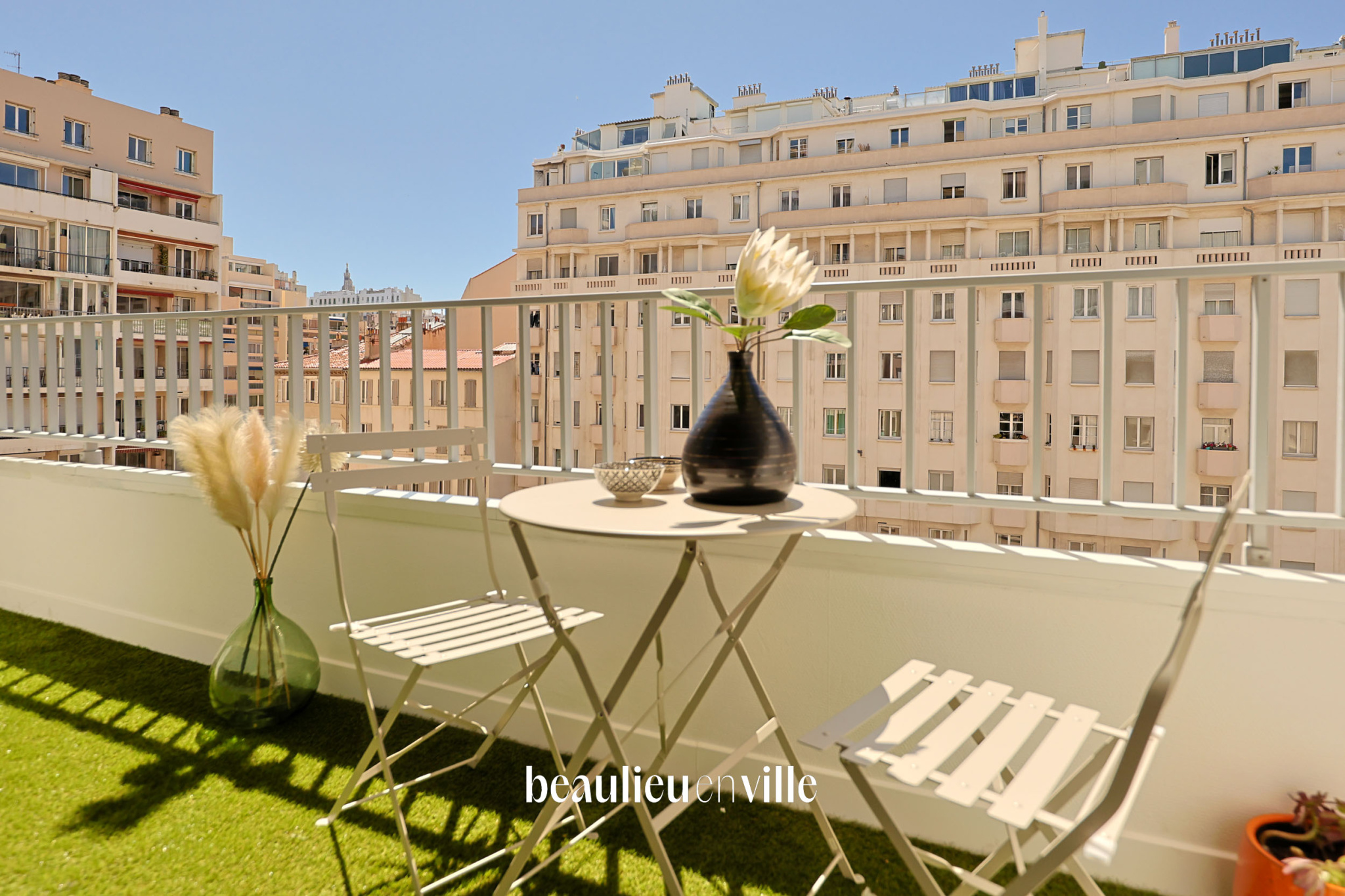 CATALANS - T3 - 71 M2 - BLACON - BORD DE MER - 389 000€