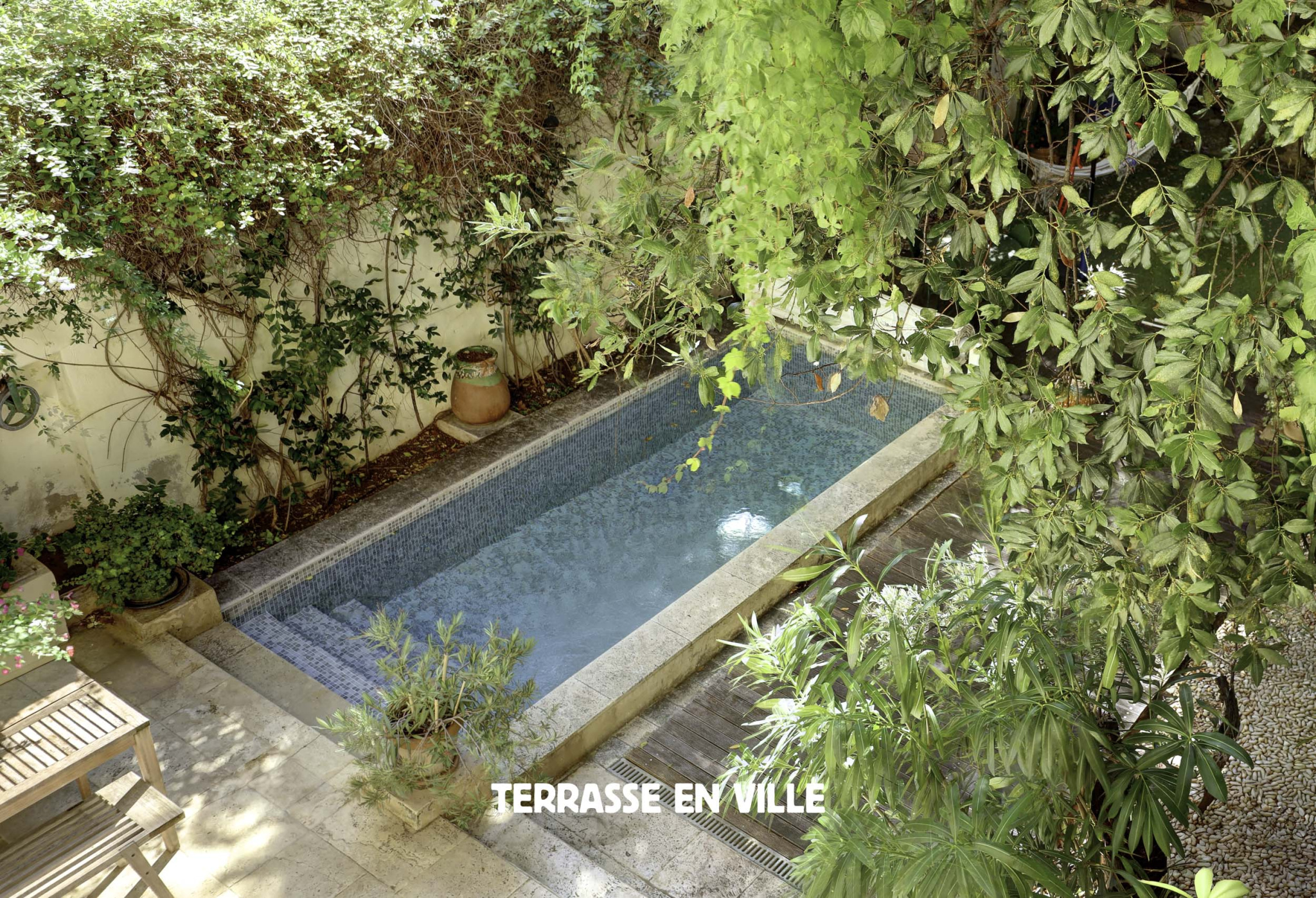 PLACE DELIBES - DUPLEX  - 165M2 -JARDIN - PISCINE  1 230 000 €