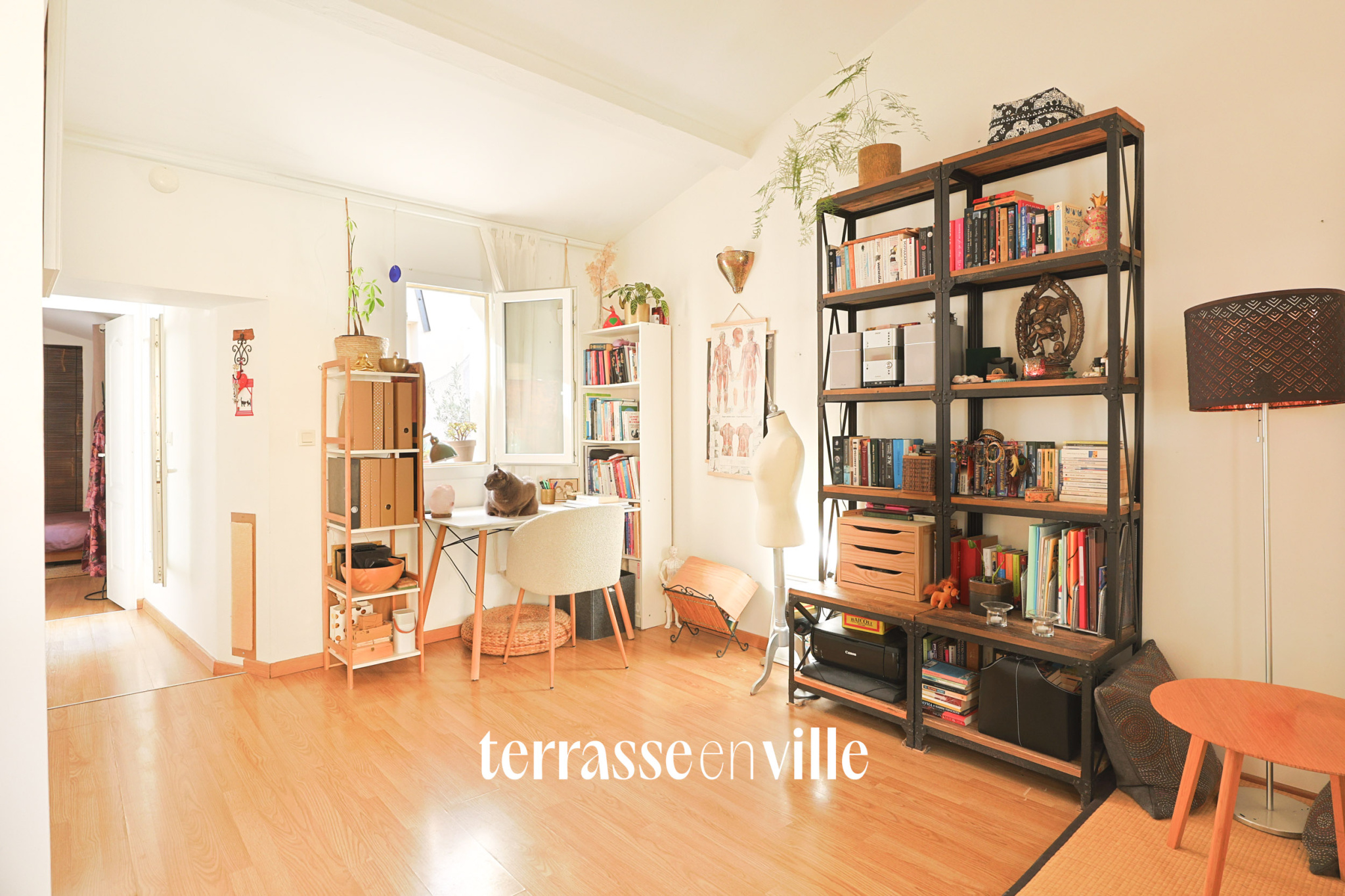 EXCLUSIVITE -LE PANIER - 33M2 -T2 - DERNIER ETAGE - TERRASSES - 250 000 €