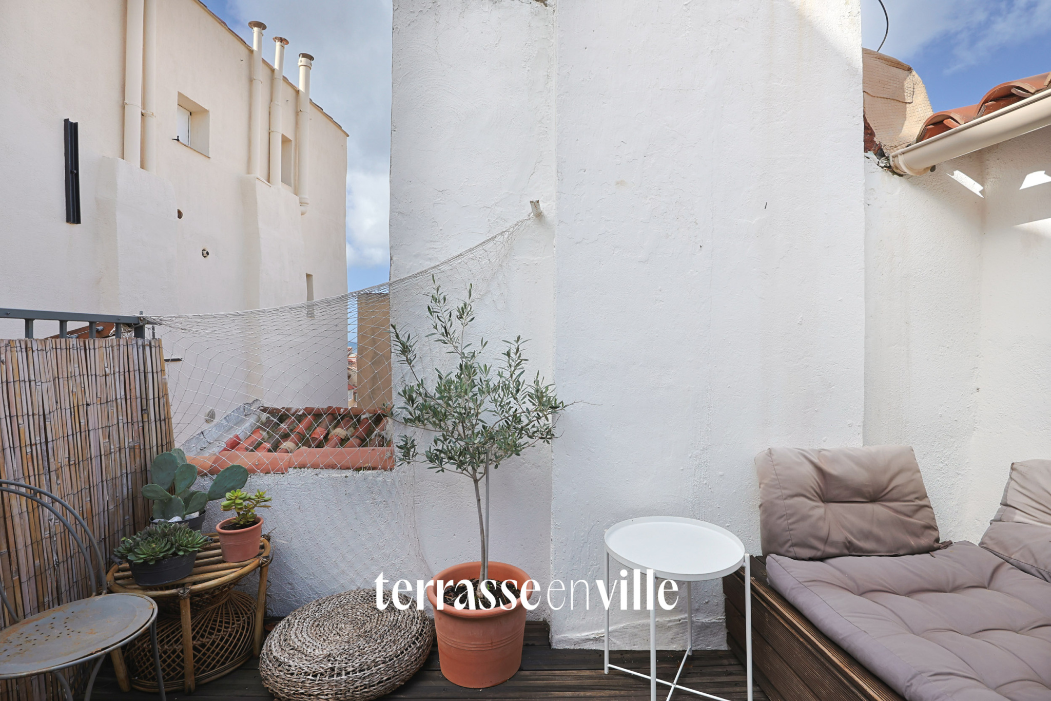 EXCLUSIVITE -LE PANIER - 33M2 -T2 - DERNIER ETAGE - TERRASSES - 250 000 €