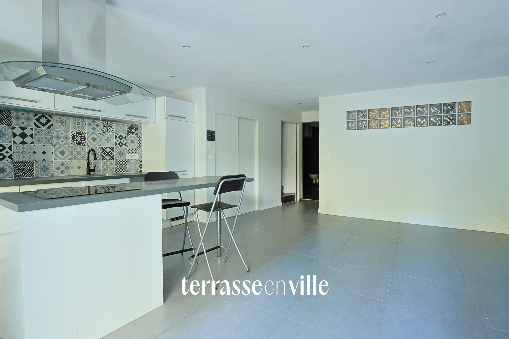 EXCLUSIVITE - CAMAS - EUGENE PIERRE - T2 - BASSES OFFICES - 230 000€