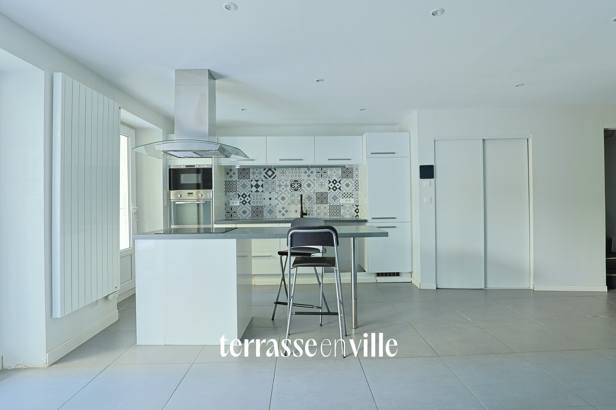 EXCLUSIVITE - CAMAS - EUGENE PIERRE - T2 - BASSES OFFICES - 230 000€