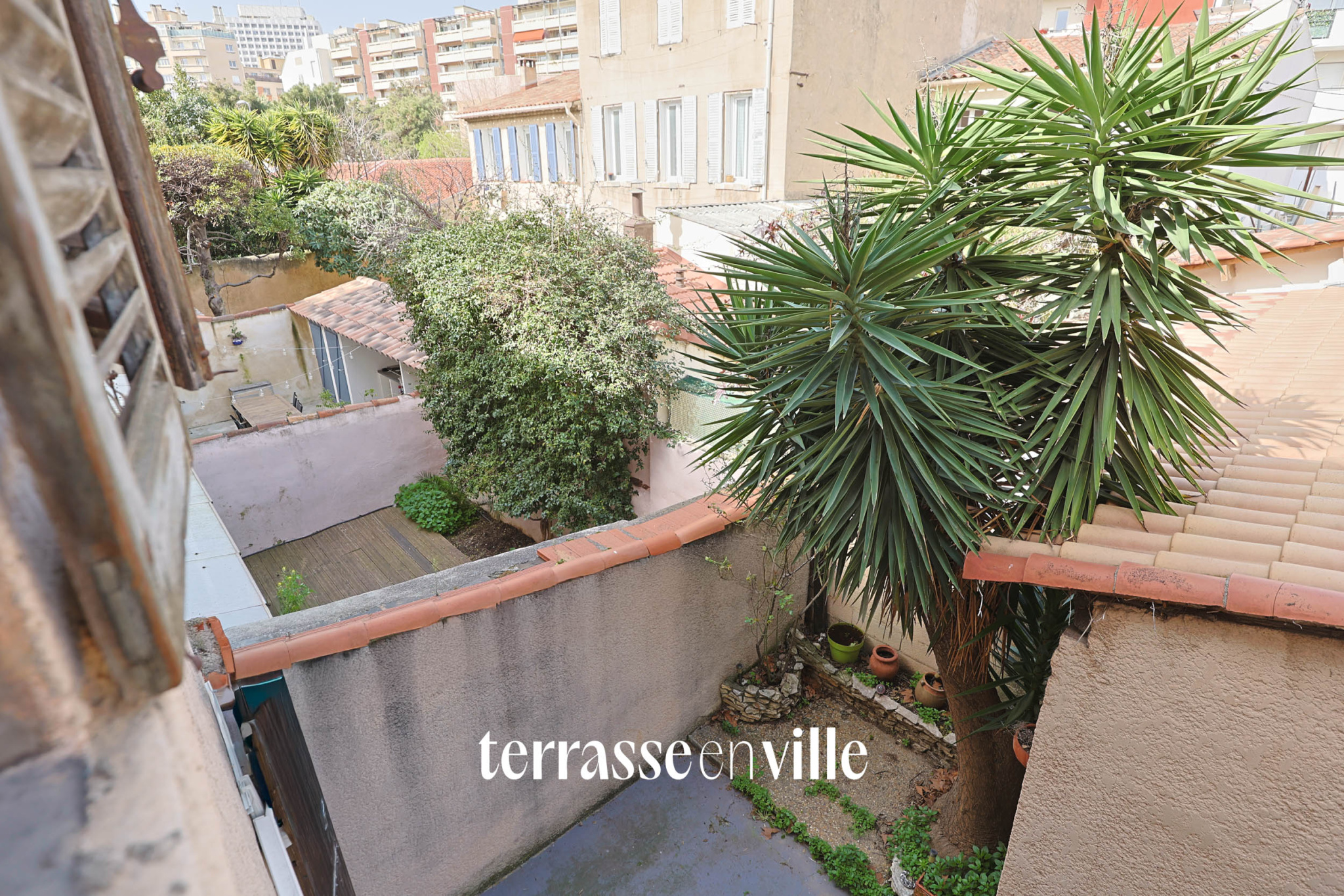 EXCLUSIVITE - MENPENTI - MAISON - T6 - 178M2 - TERRASSE - 385 000€