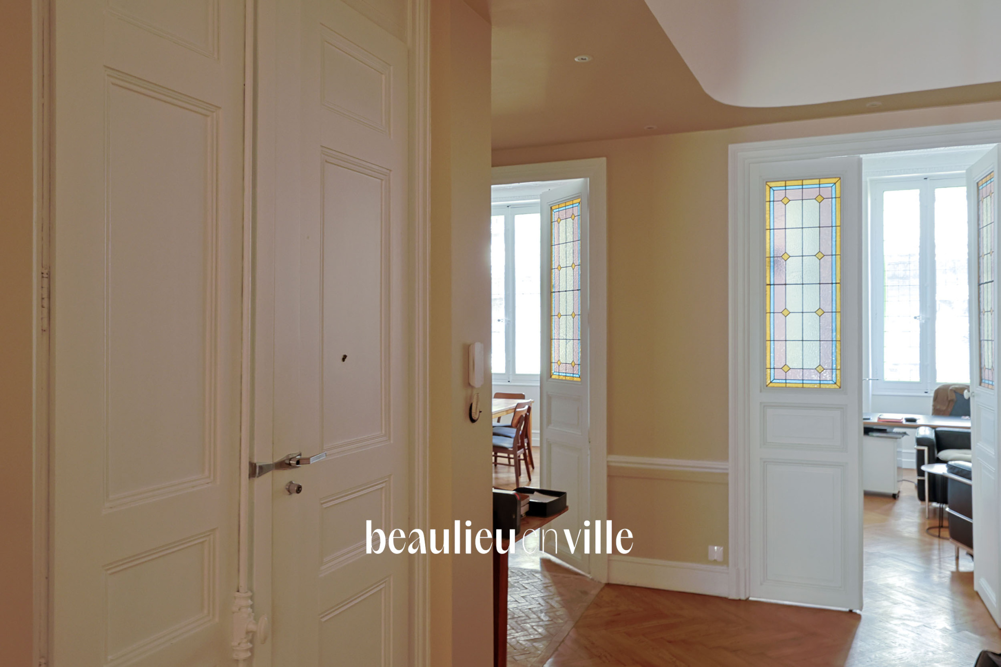EXCLUSIVITE - PREFECTURE - T3 TRAVERSANT - 103 M2 - 420 000€