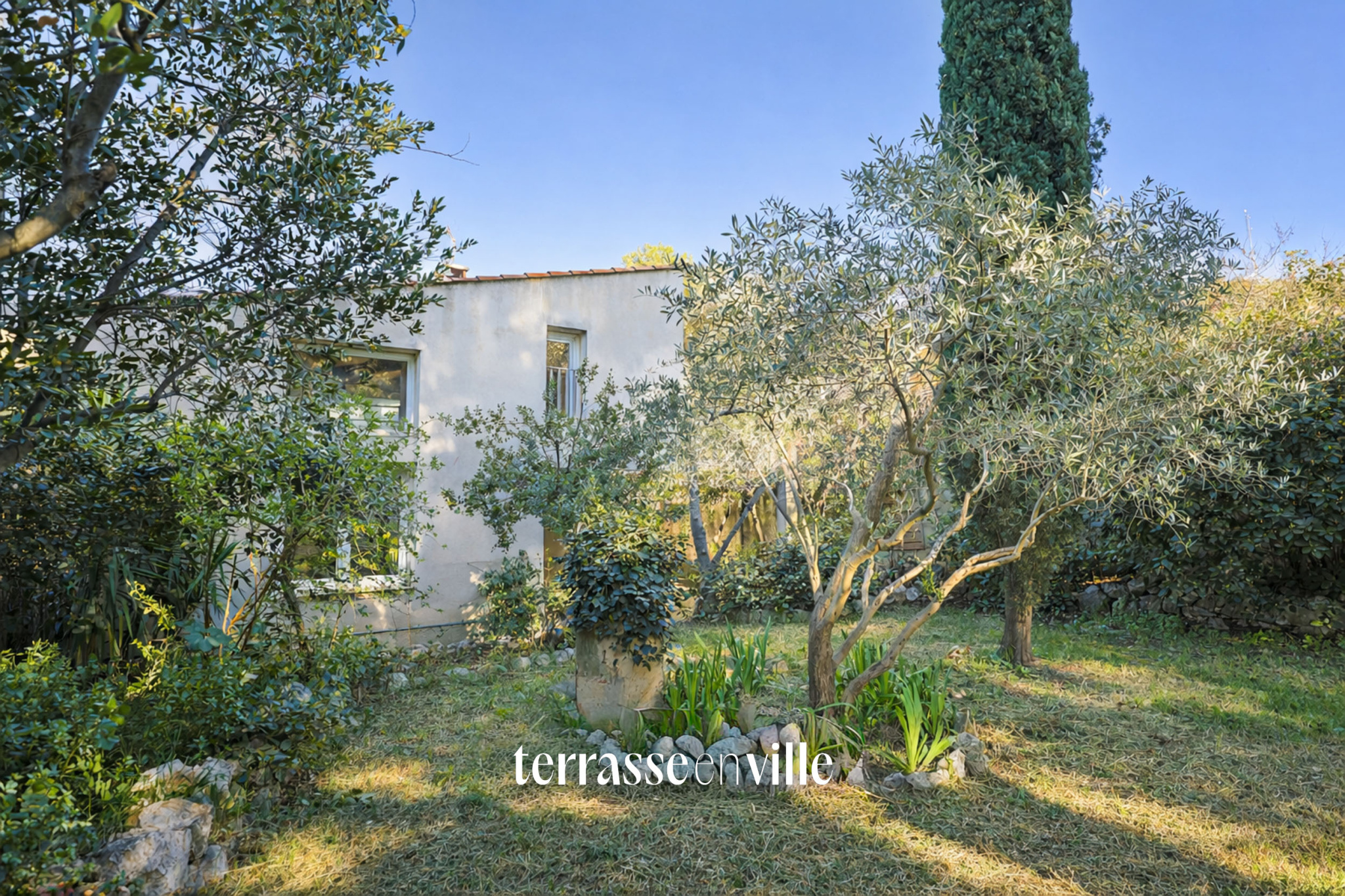 LA PANOUSE - MAISON - 175M2 - JARDIN - GARAGE - 799 000€