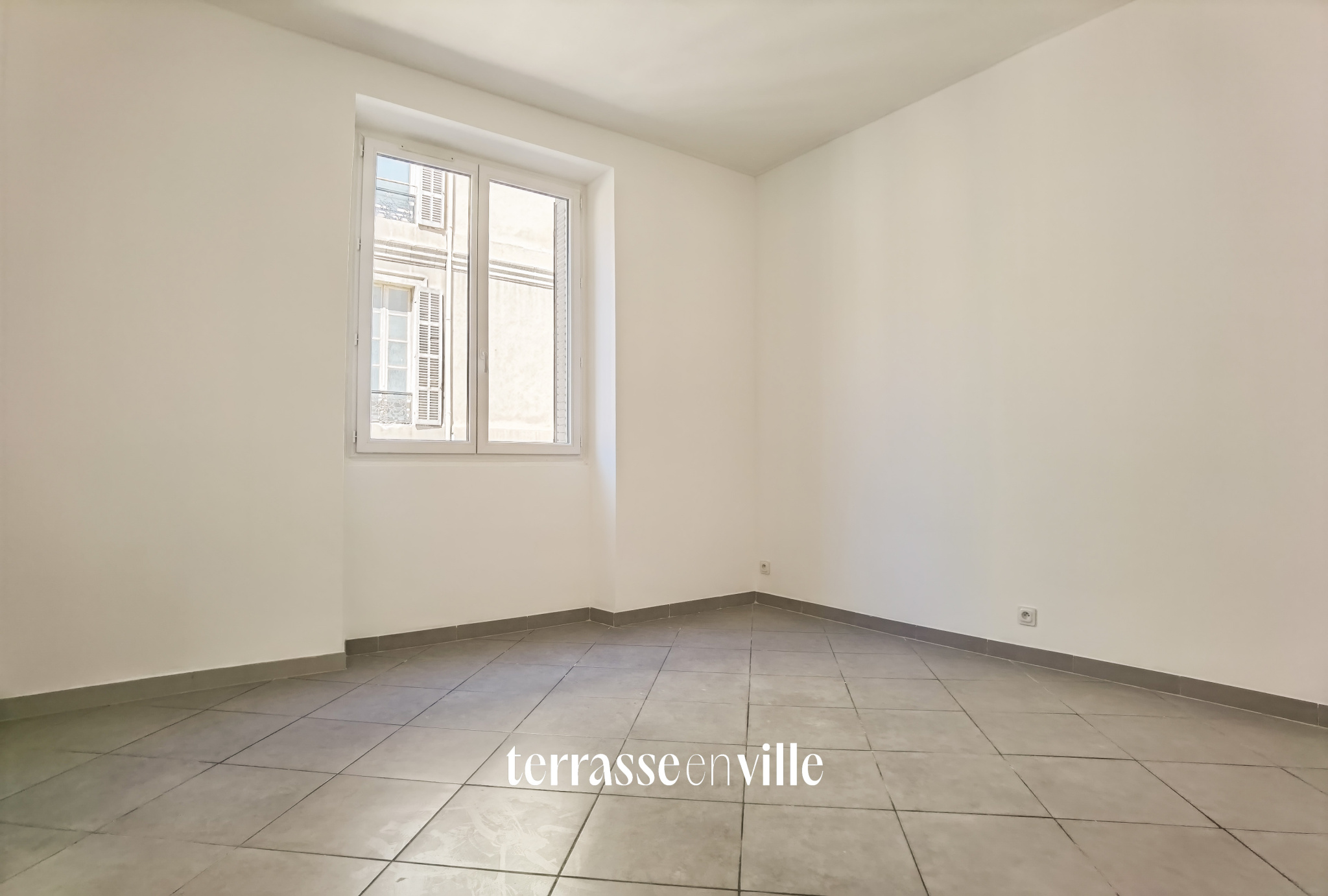 OPERA / SAINT VICTOR - T4 non meublé - 1900€