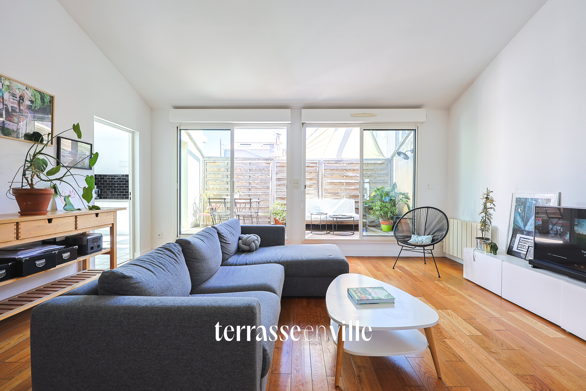 EXCLUSIVITE - VAUBAN - T4 - TERRASSE - VUE NOTRE DAME DE LA GARDE - BOX - 645 000 €