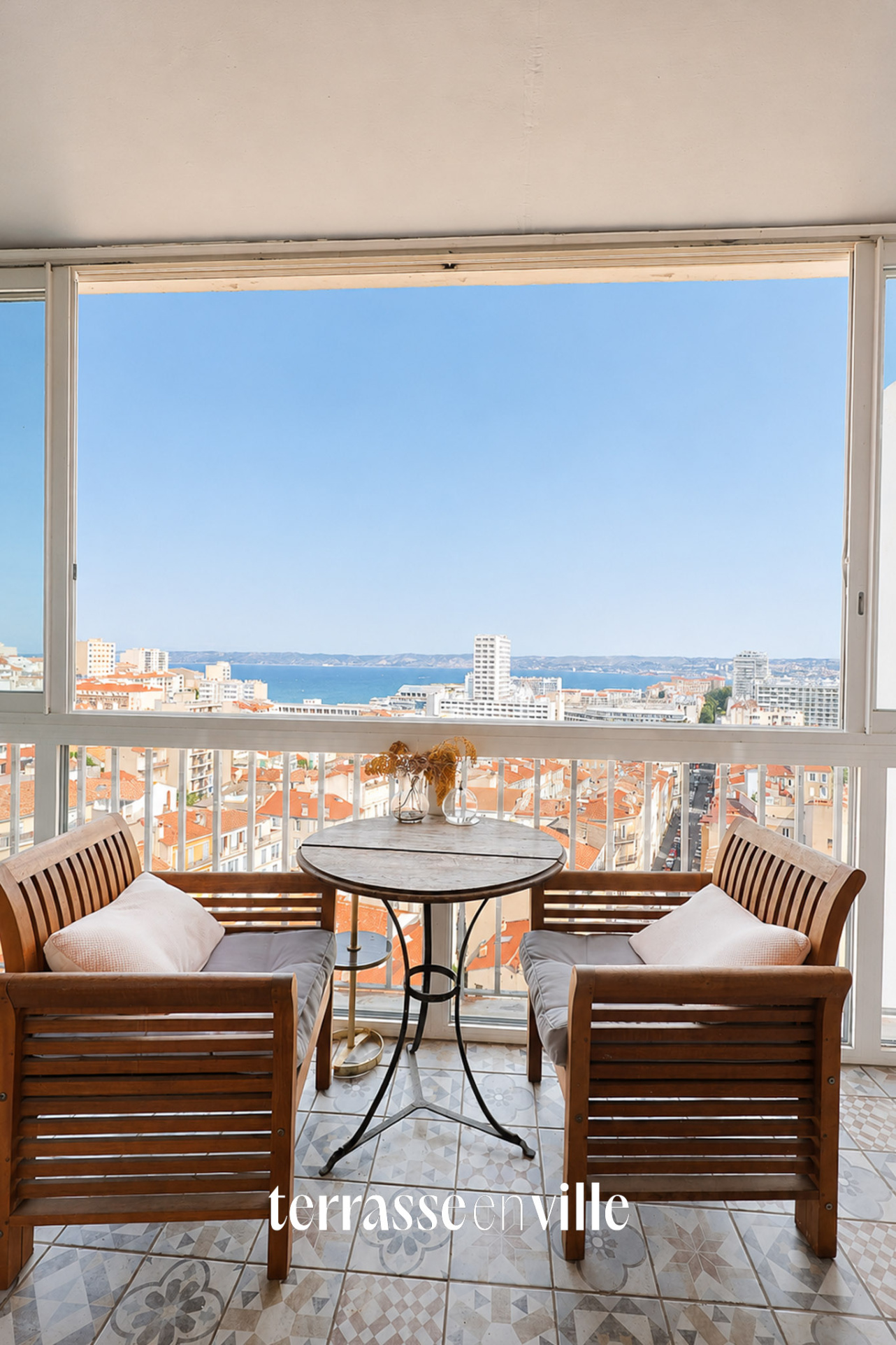 BOMPARD - T3 - TERRASSE - VUE MER ET NOTRE DAME DE LA GARDE - BOX - 695 000 €