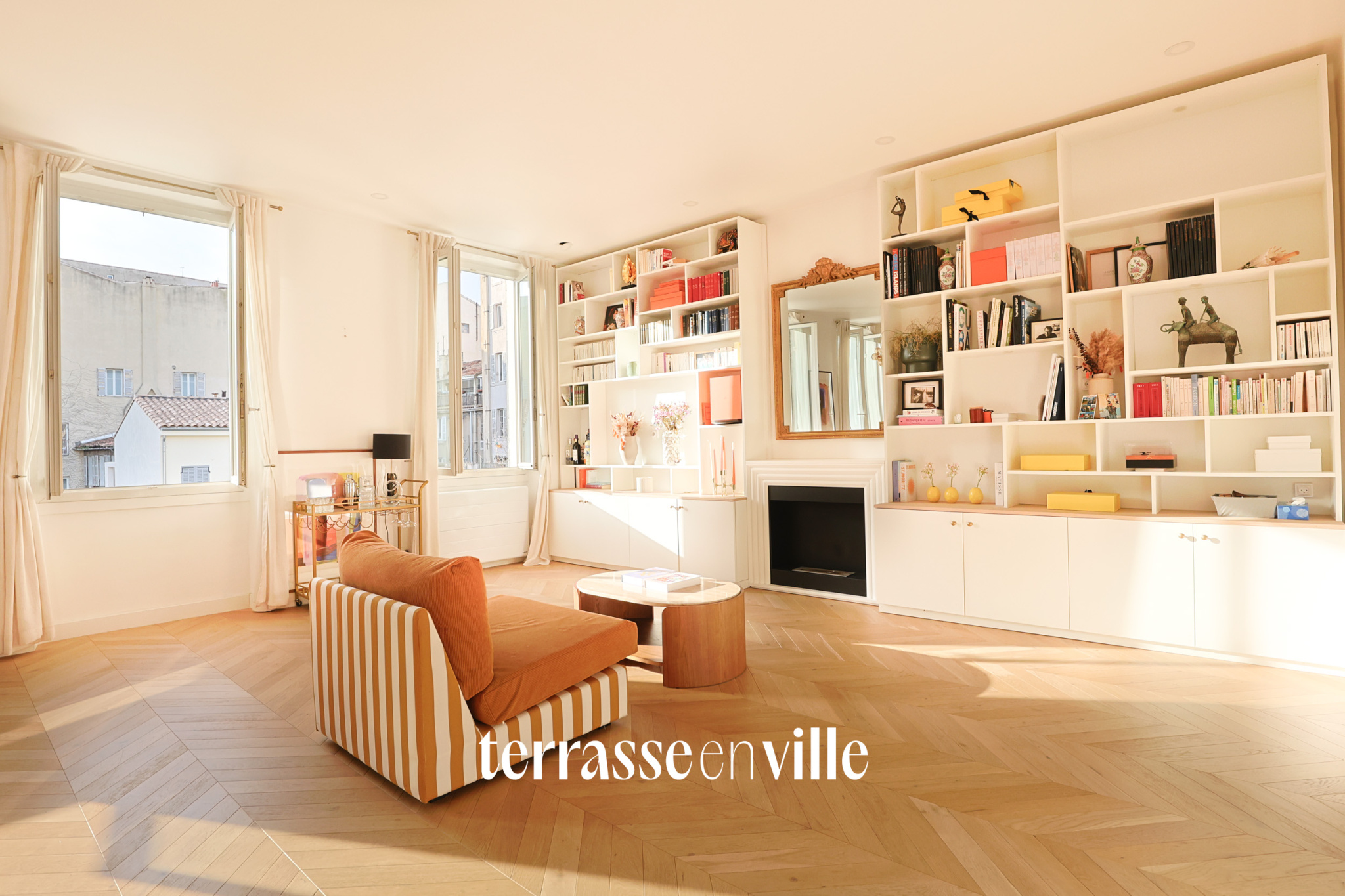 PREFECTURE / PIERRE PUGET - DUPLEX T4 - 140m2 - TERRASSE - DERNIER ETAGE - 860 000€