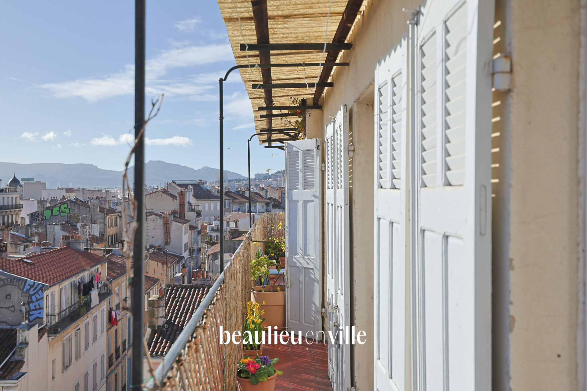 EXCLUSIVITÉ - LA PLAINE - T3 - 80 M2 - VUE - GARAGE - 385 000 EUROS