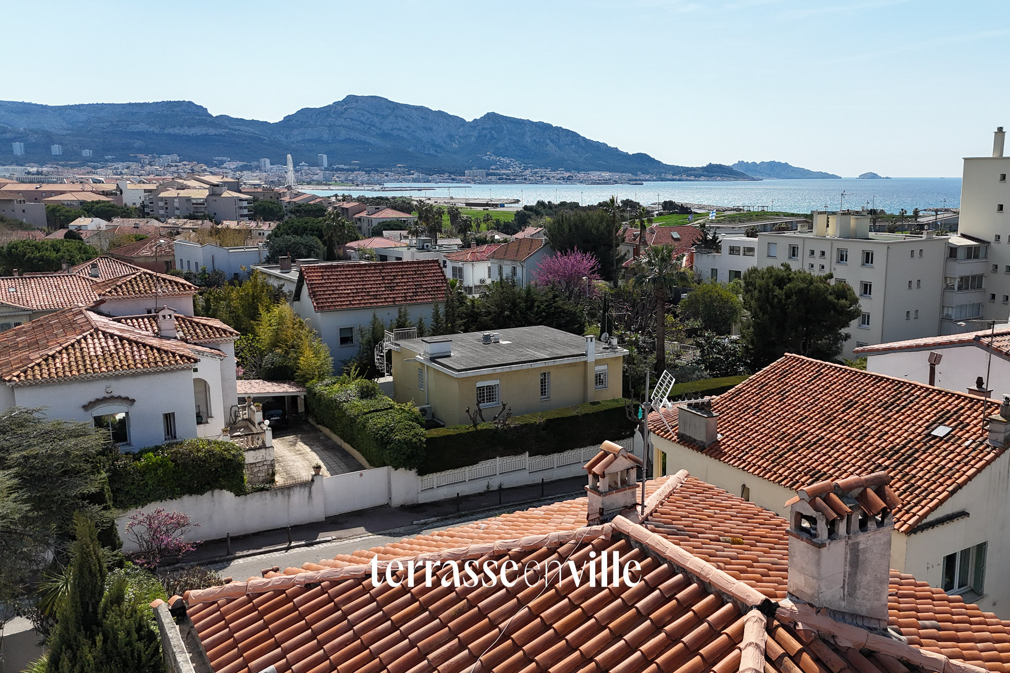 EXCLUSIVITÉ - ROUCAS PLAGE - MAISON - PISCINE-GARAGE - 1 595 000 €