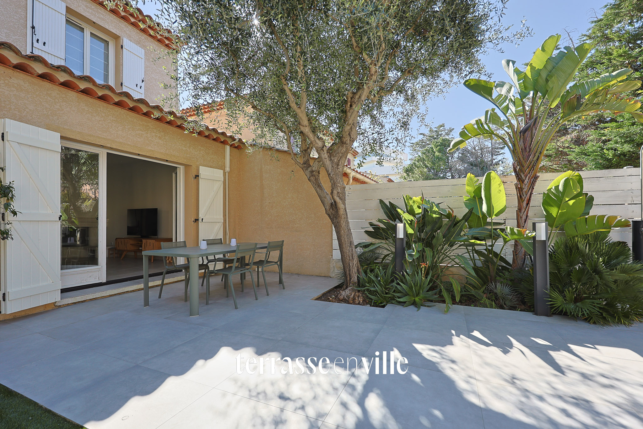 EXCLUSIVITÉ - VIEILLE CHAPELLE - PISCINE - 1 050 000 €