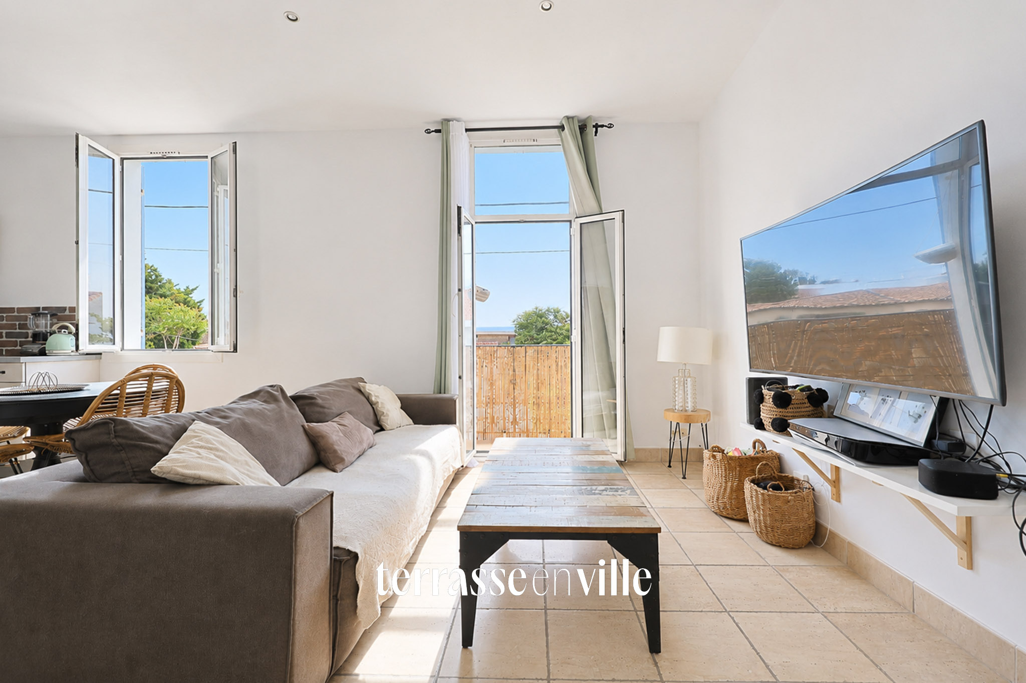 EXCLUSIVITE - MONTOLIVET - T3 - 54 M2 - BALCON - 220 000 €
